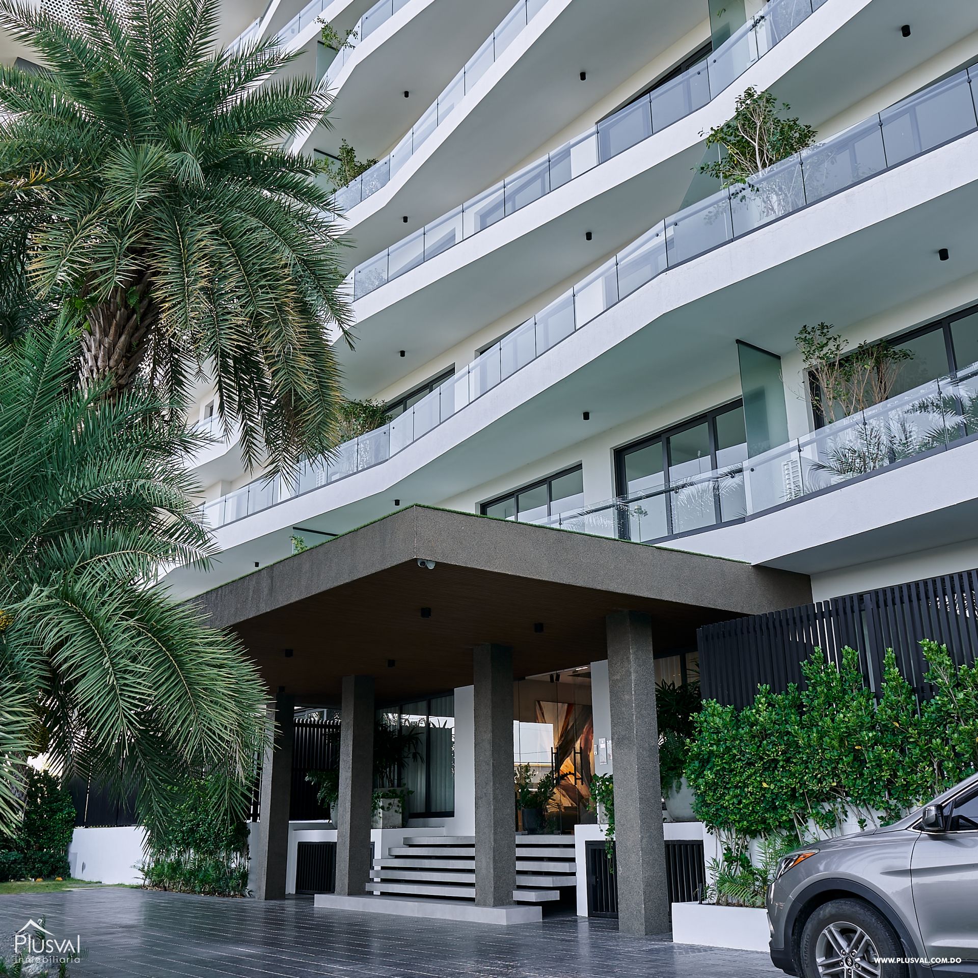 Moderno y exclusivo apartamento de una torre residencial en el polígono central de la ciudad 446581
