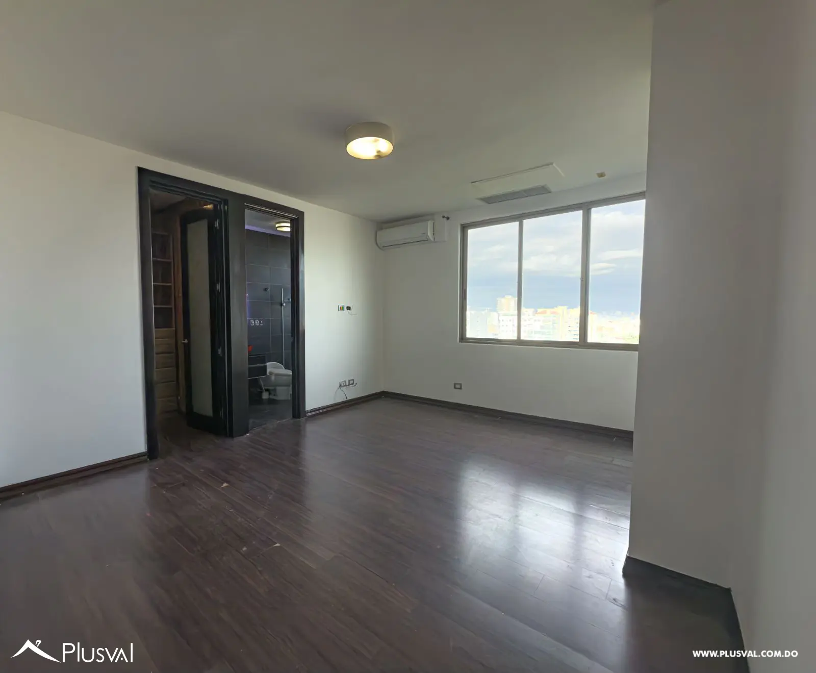Penthouse Exclusivo en alquiler con Piscina Privada y Terraza en La Esperilla 458911