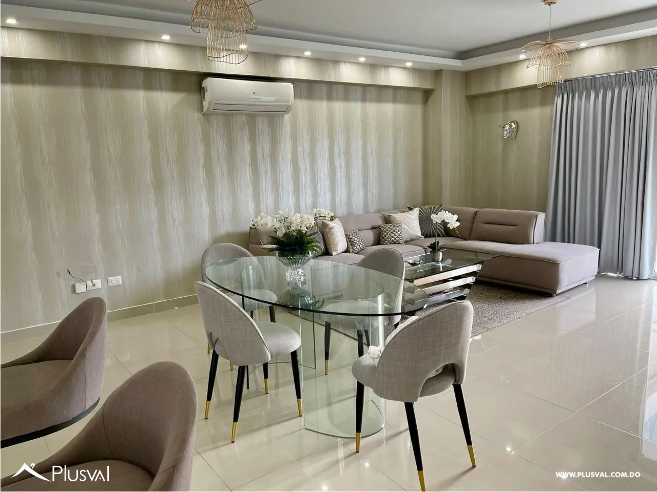 Increible apartamento en  alquiler, ubicado en Evaristo Morales. 473535