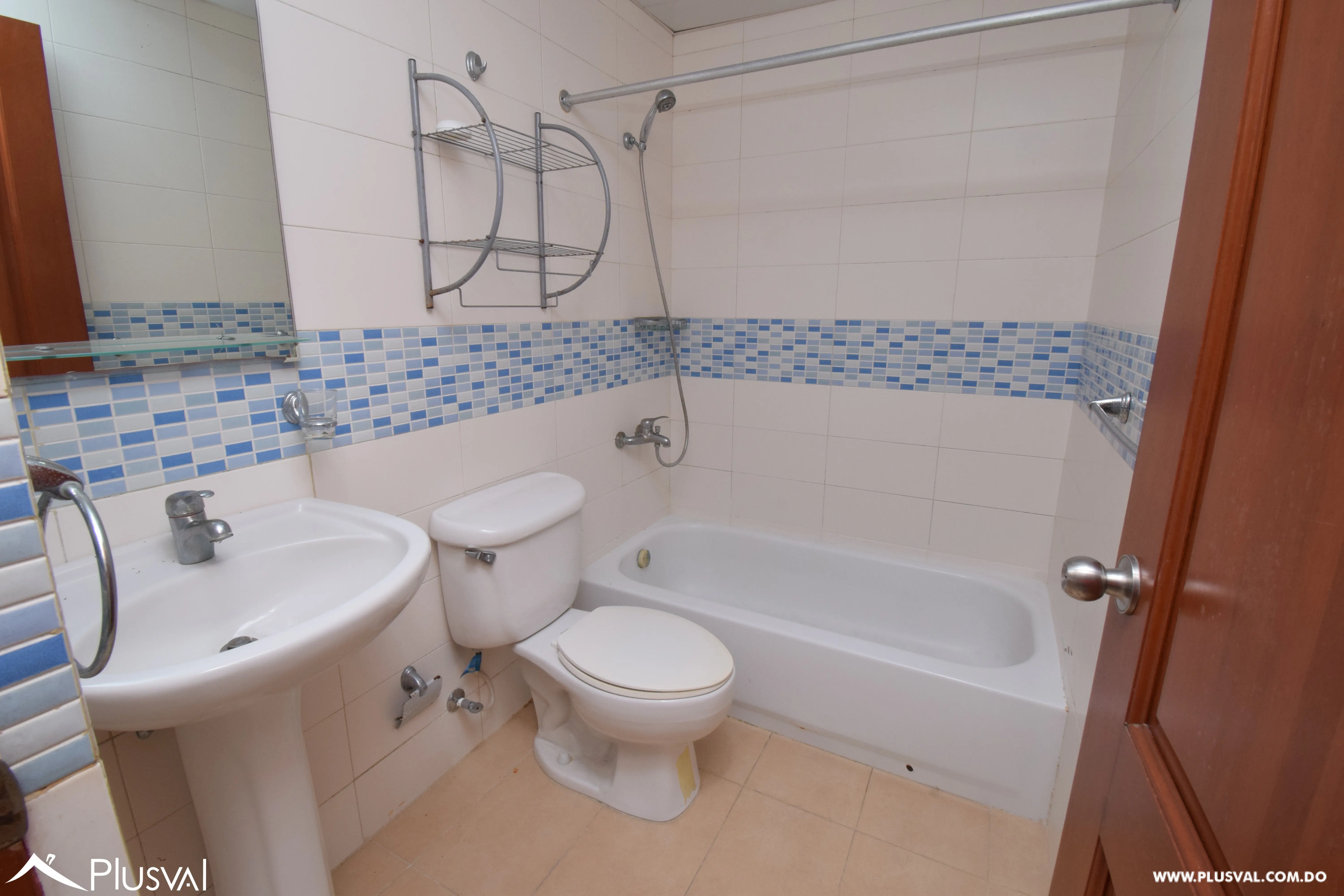 Apartamento en alquiler vacio en Torre Amelia en Gazcue 472183