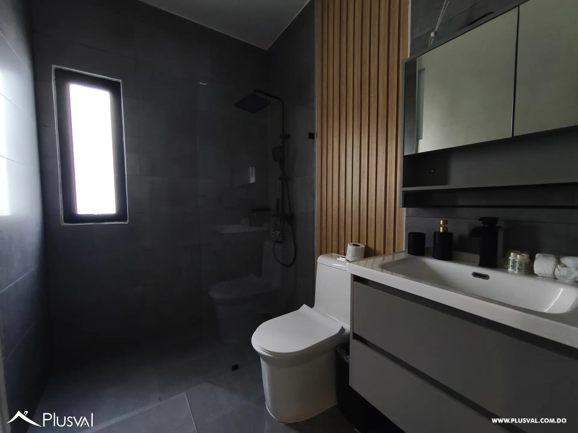 Amplia casa tipo villa a la venta en Jade Village, Punta Cana 507259