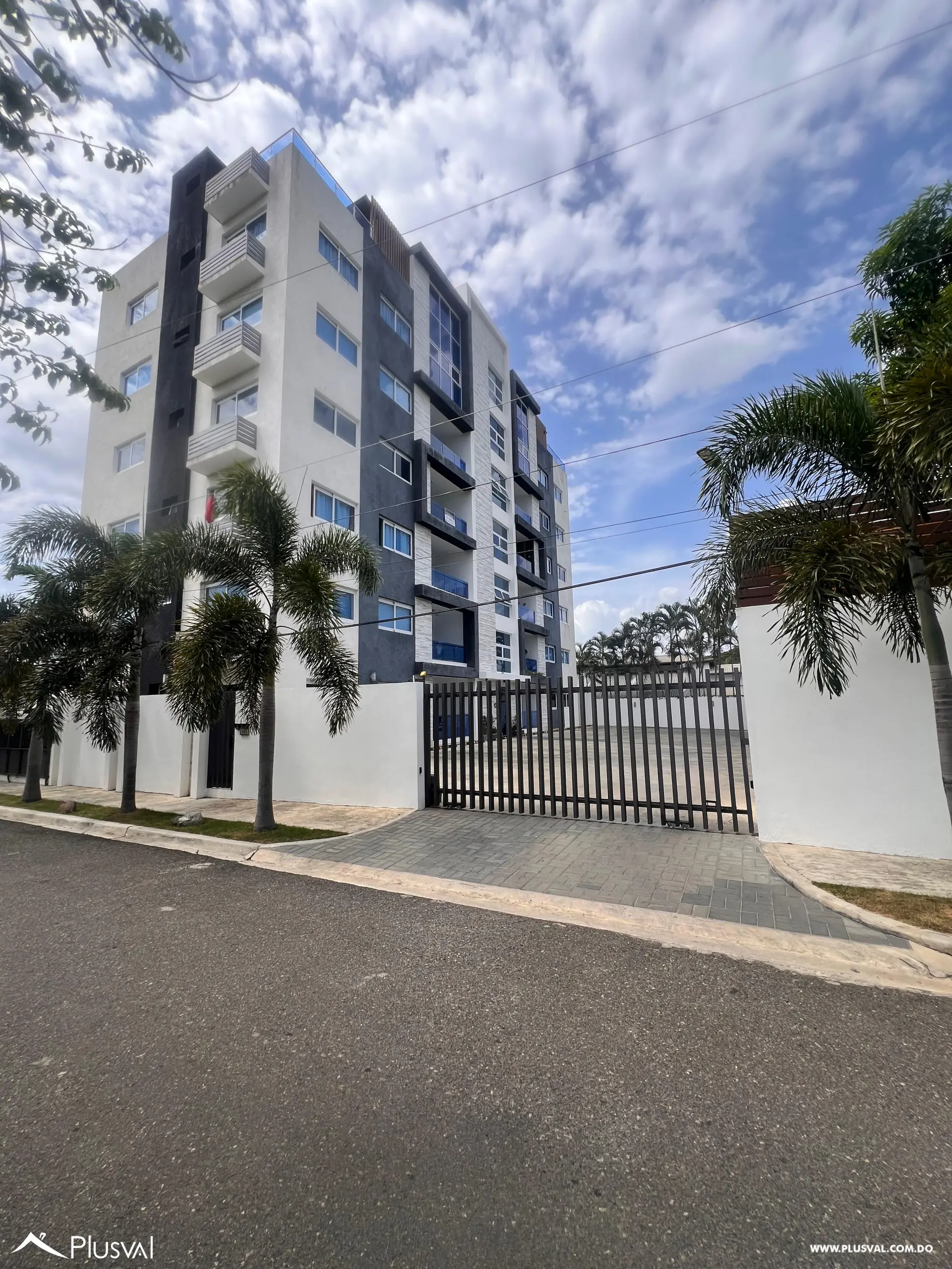 Apartamento tipo Pent-house en venta en la Urbanización Thomen con vistas impresionantes 522763
