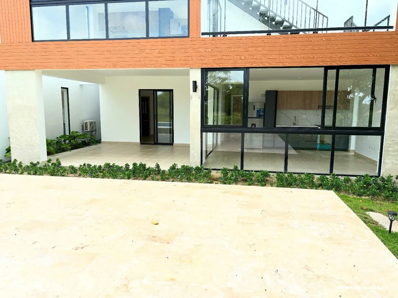 APARTAMENTO DE DOS HABITACIONES EN VENTA EN TROPIC GOLF SUITES 459004