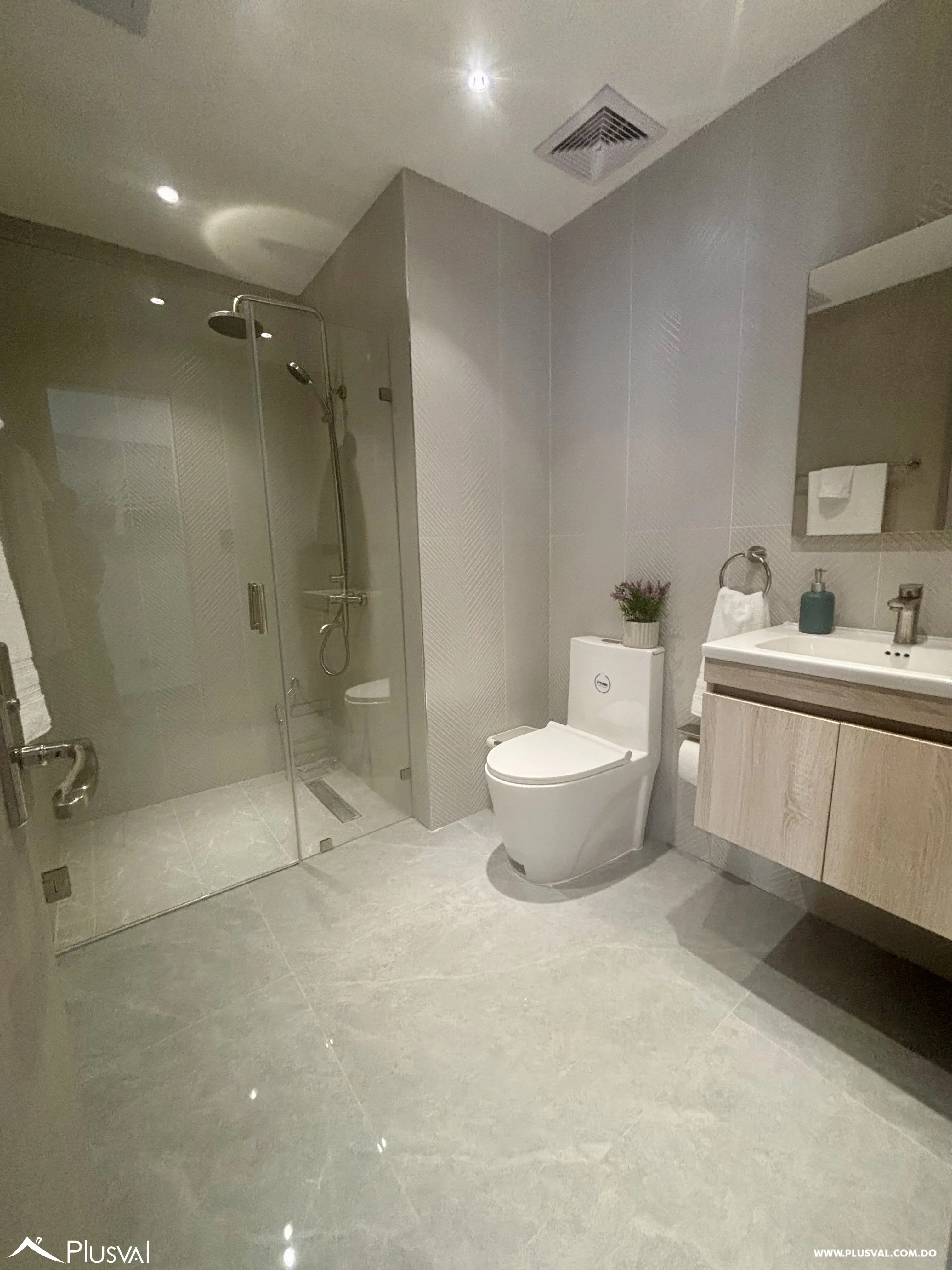Apartamento en alquiler Amueblado en Piantini con vista a la Ciudad 525987