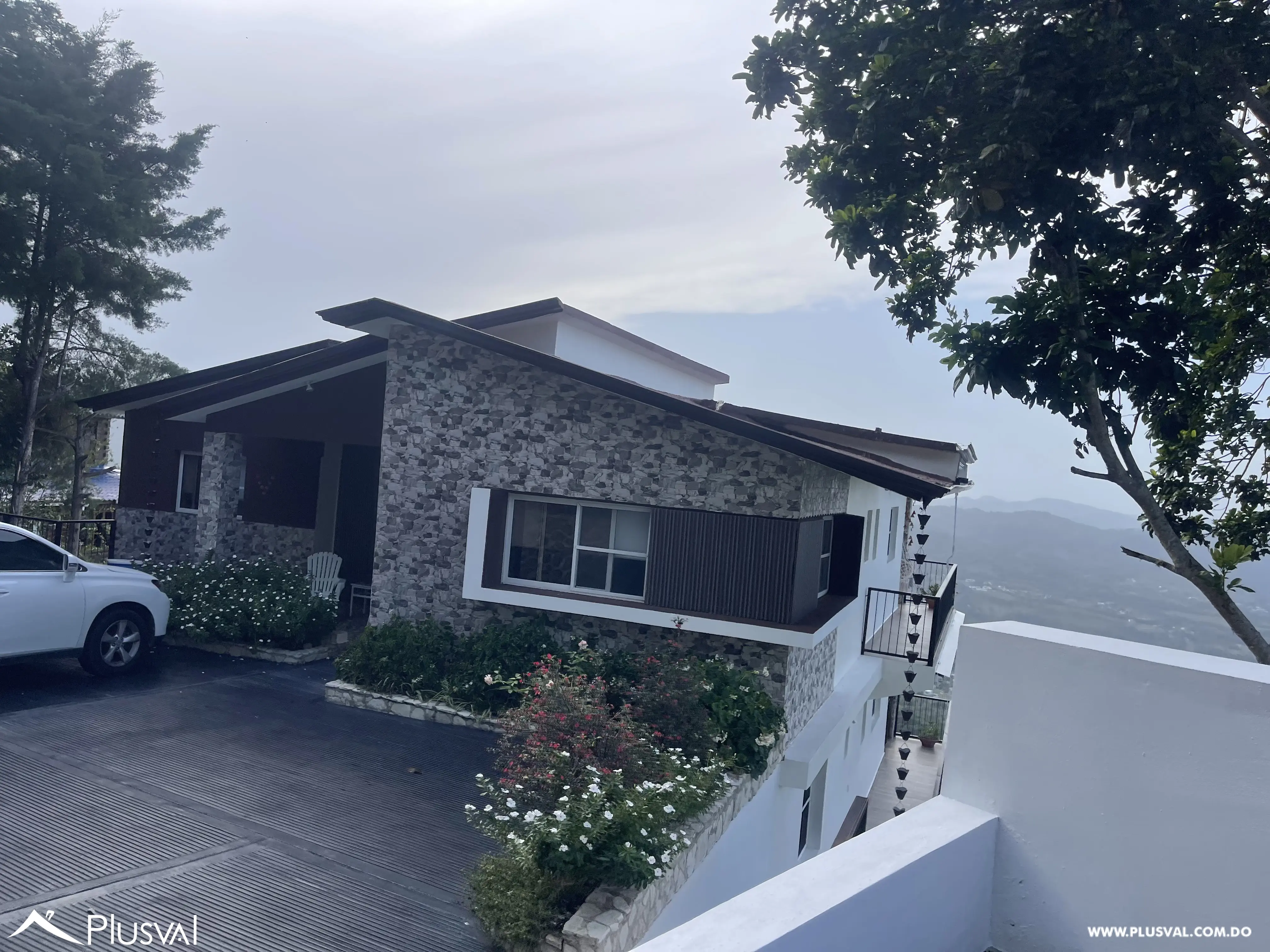 Villa de 8 habitaciones en la Urb. Jamaca de Dios, Jarabacoa 529867