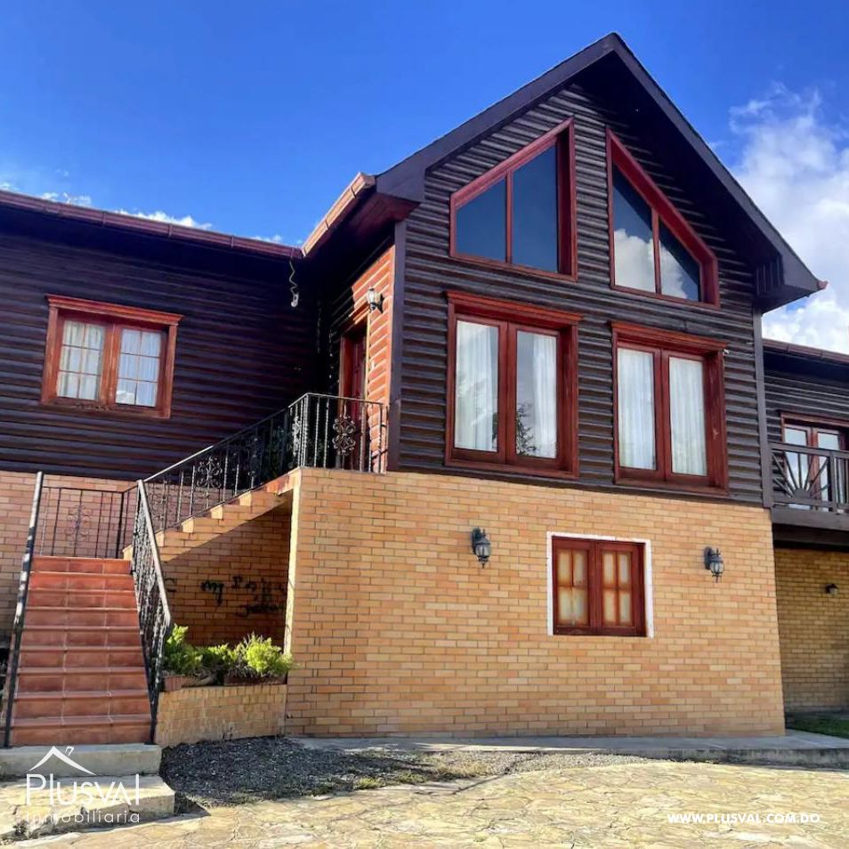 Hermosa villa en Constanza con piscina, jacuzzi y amplias terrazas 345308