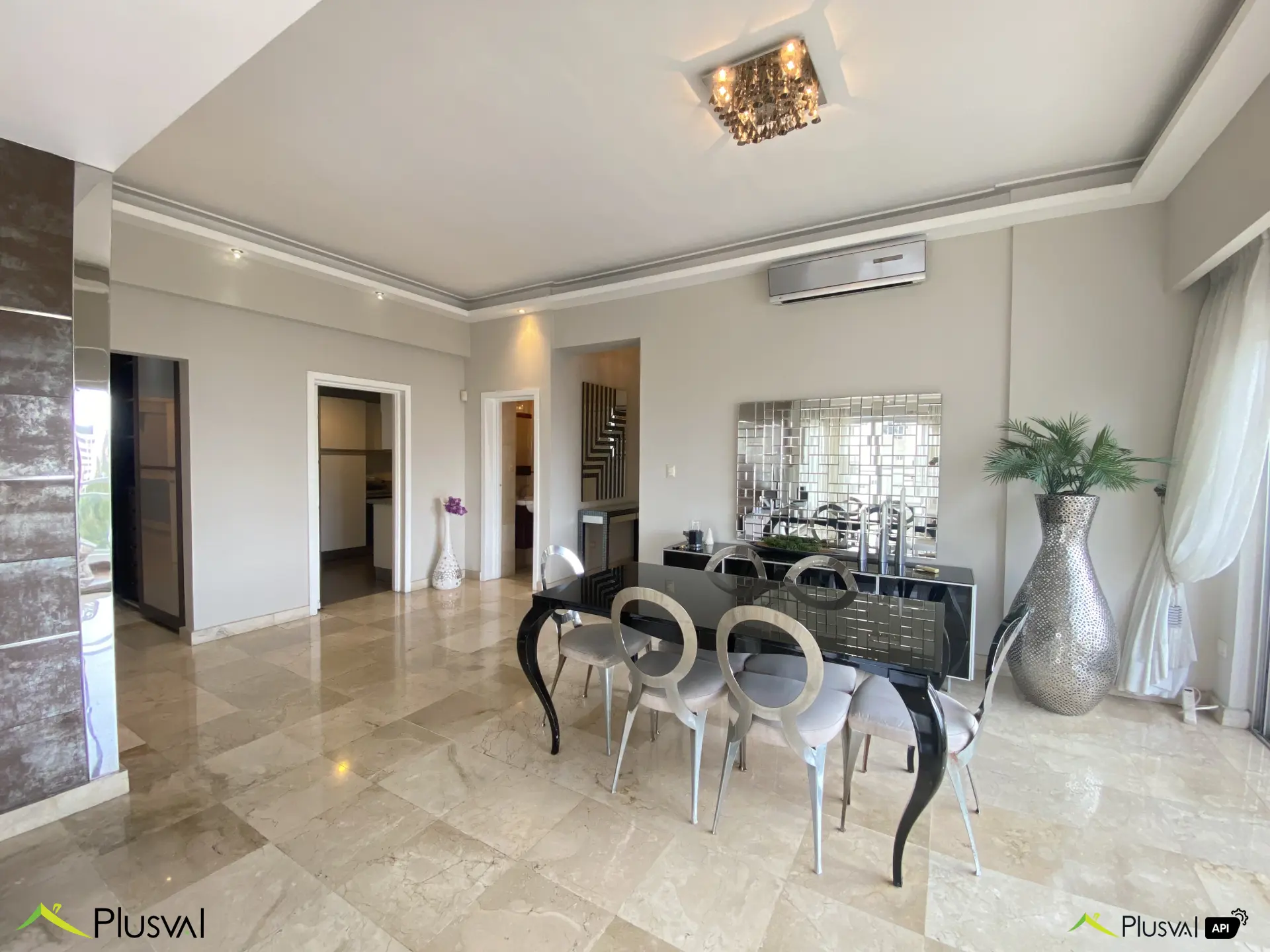 Apartamento en alquiler Totalmente Amueblado en Evaristo Morales 445335