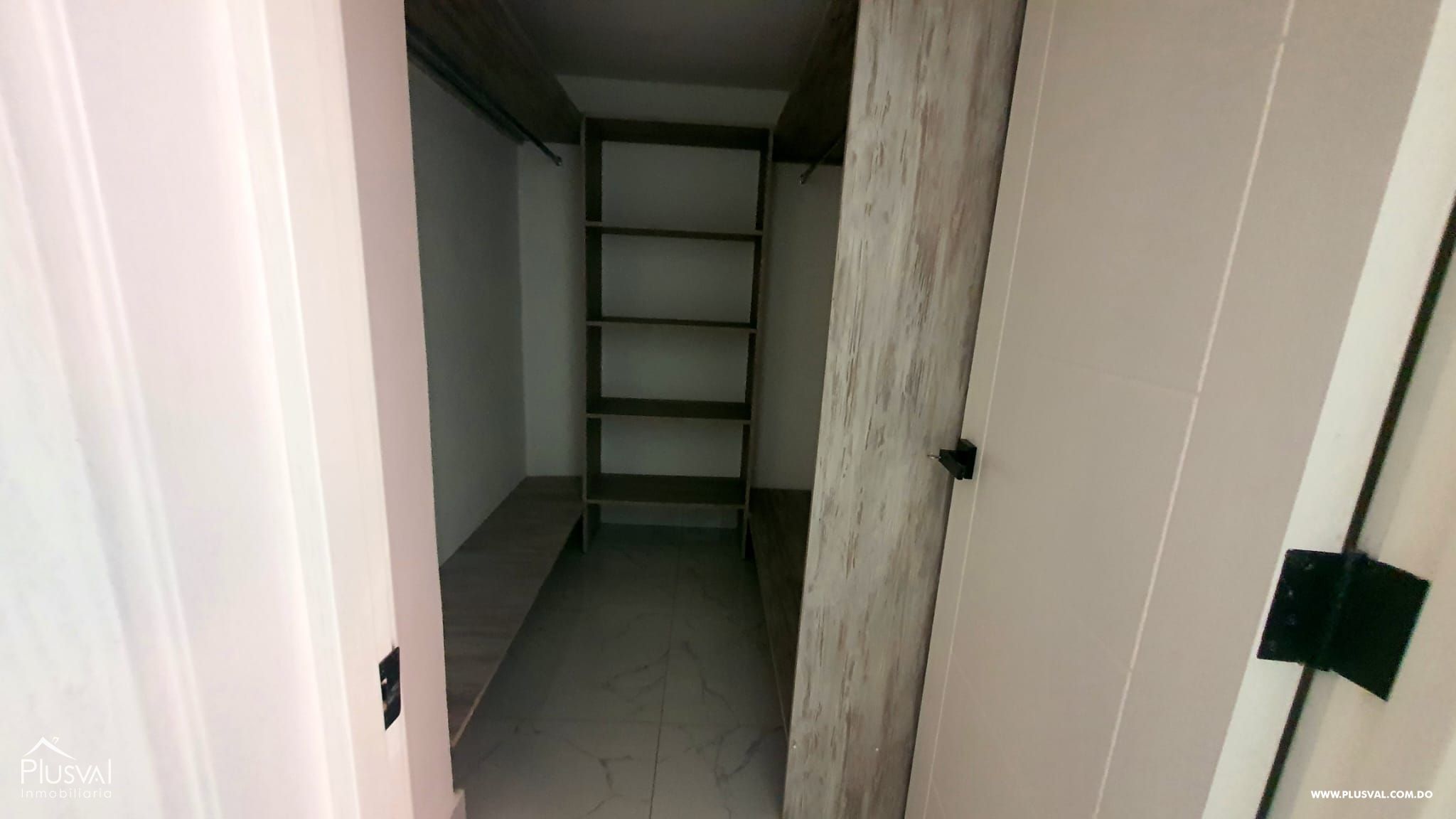 Apartamento de 2 habitaciones en alquiler en Evaristo  Morales 477201