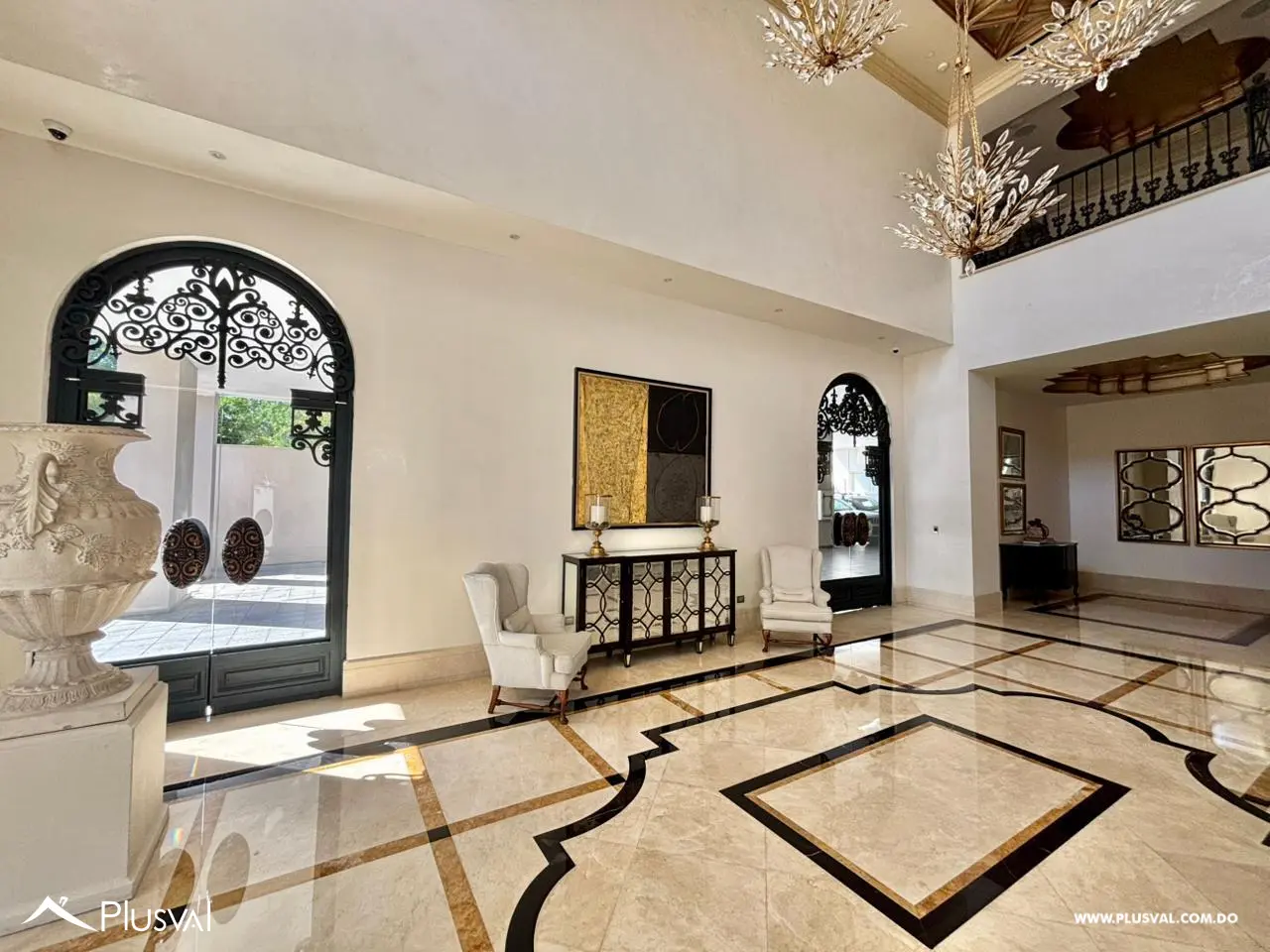 Apartamento en alquiler en Anacaona con vista al mar, 4 habitaciones, estudio y family 513299