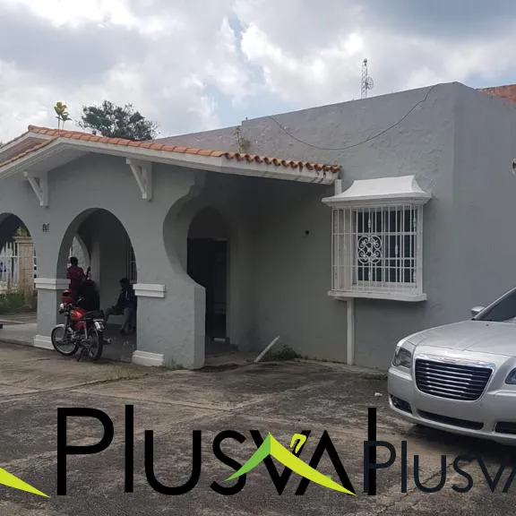 Casa con vocación comercial en venta y alquiler en Gazcue 444411