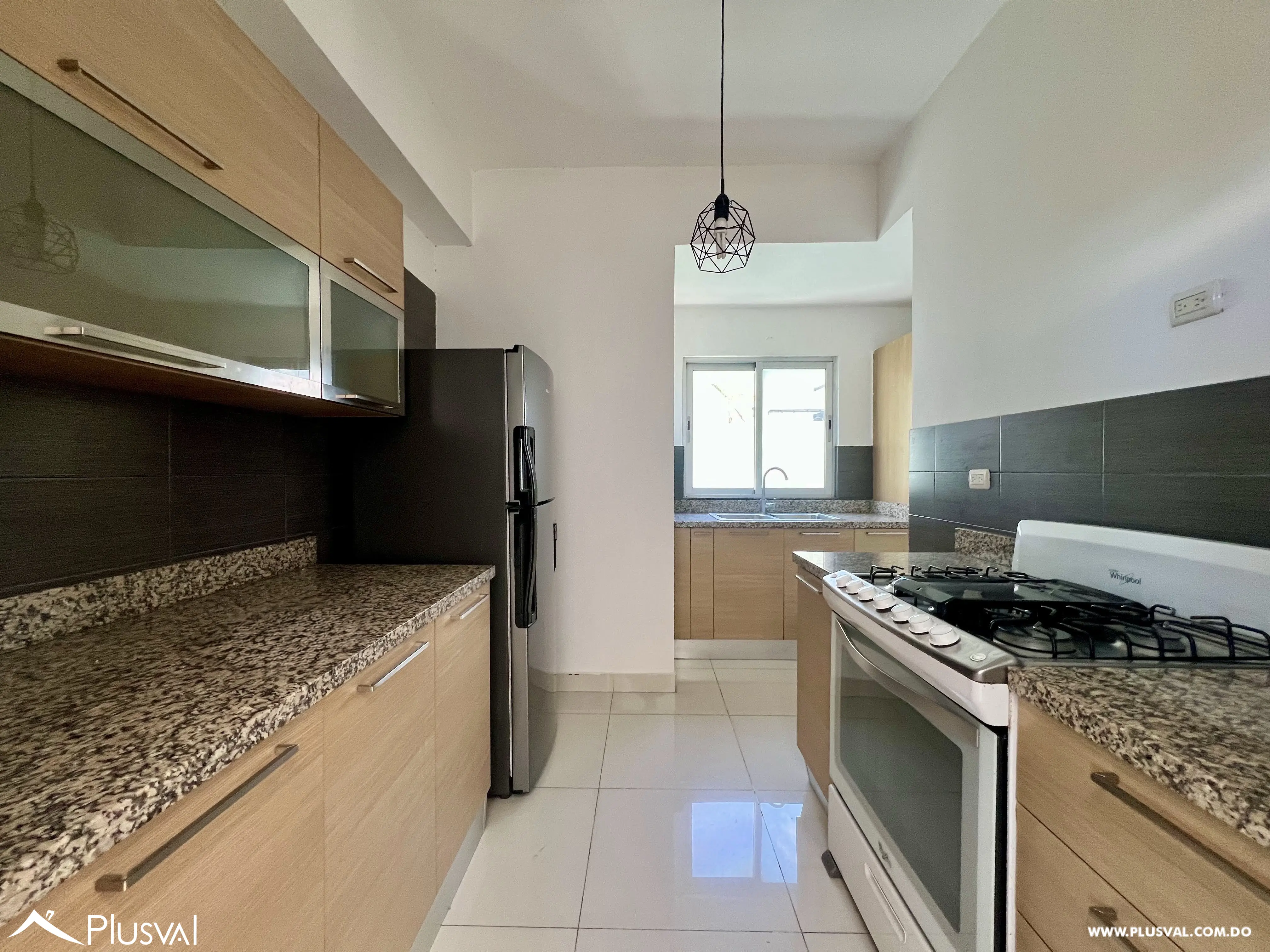 Apartamento en Serrallés alquiler línea blanca con 2 parqueos 497728