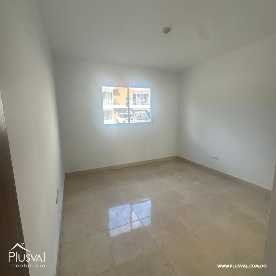 Apartamento en Renta con Piscina y Casa Club 437594