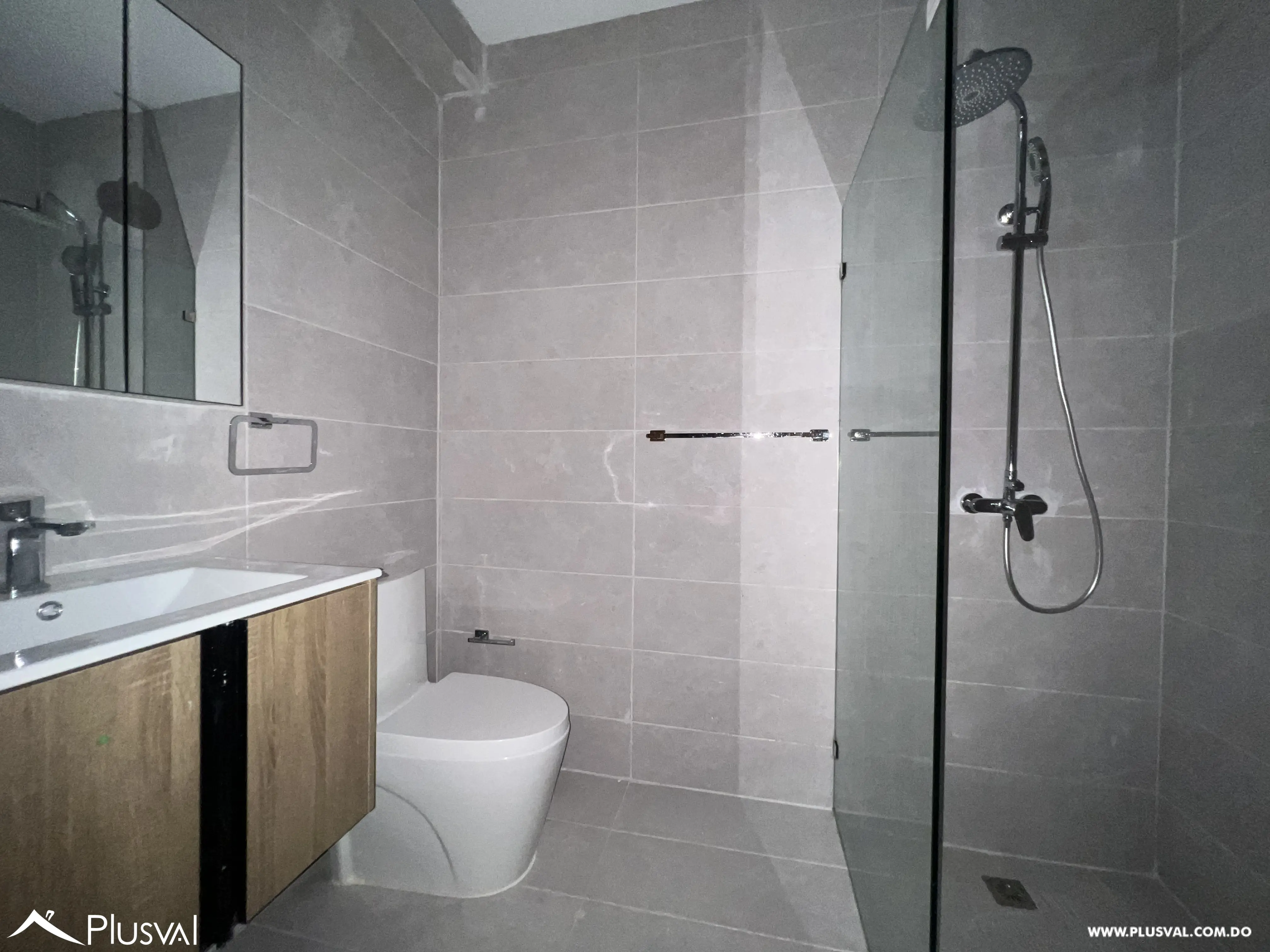 Exclusivo apartamento en alquiler en los Cacicazgos 478042