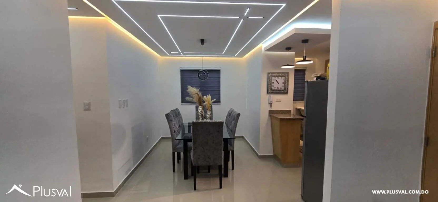 Apartamento en Venta de 3 Habitaciones en Alameda 516139