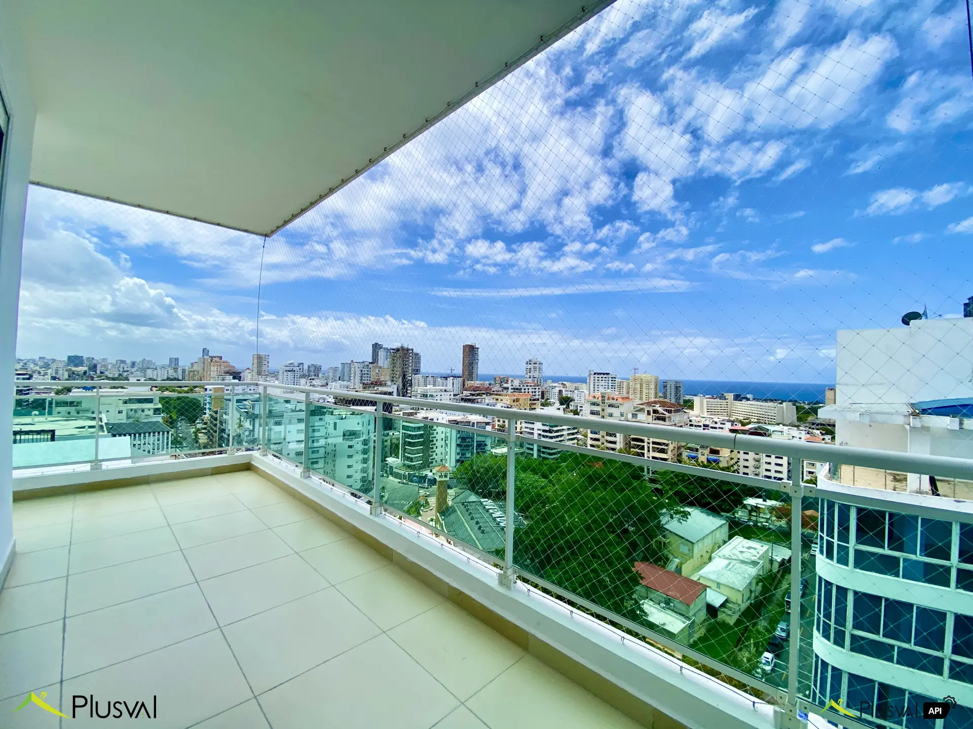 Penthouse de Ensueño con Vista al Mar en Urbanización Real 448861