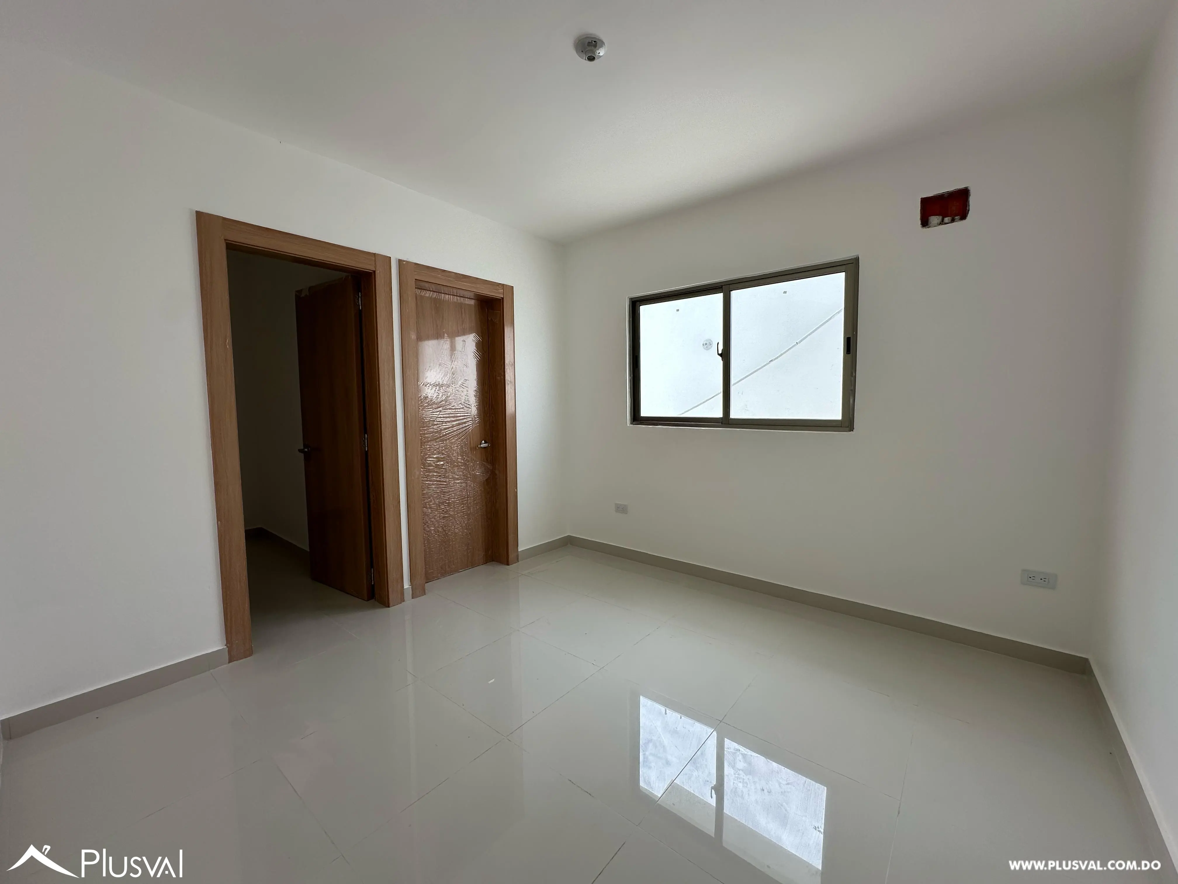 Apartamentos en venta de 2 y 3 habitaciones con patio y terraza 465603