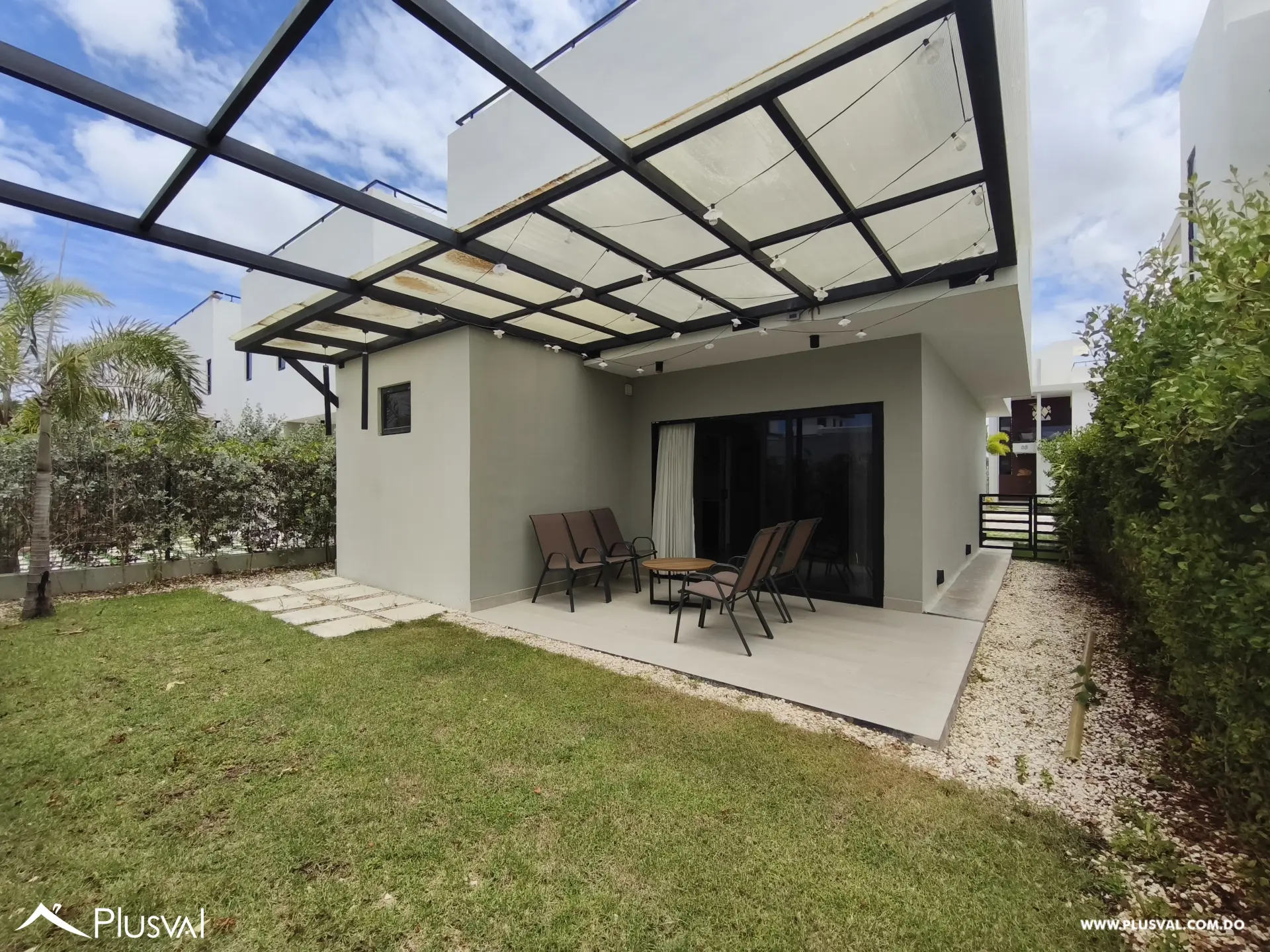 Amplia casa tipo villa a la venta en Jade Village, Punta Cana 507293
