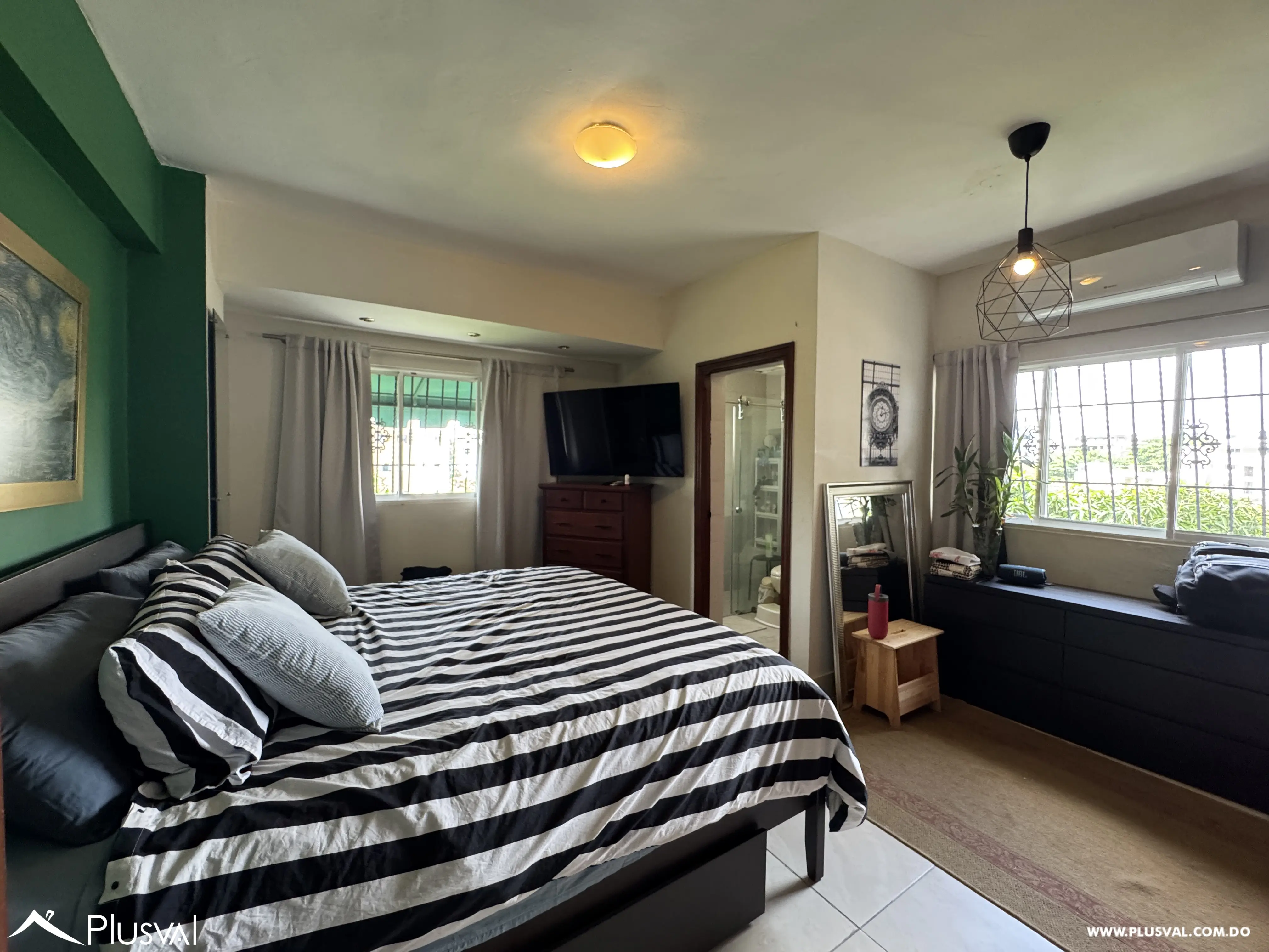 Apartamento en venta en Urbanización Dominicanos Ausentes | 2 habitaciones, 2 parqueos, 103 m² 495511