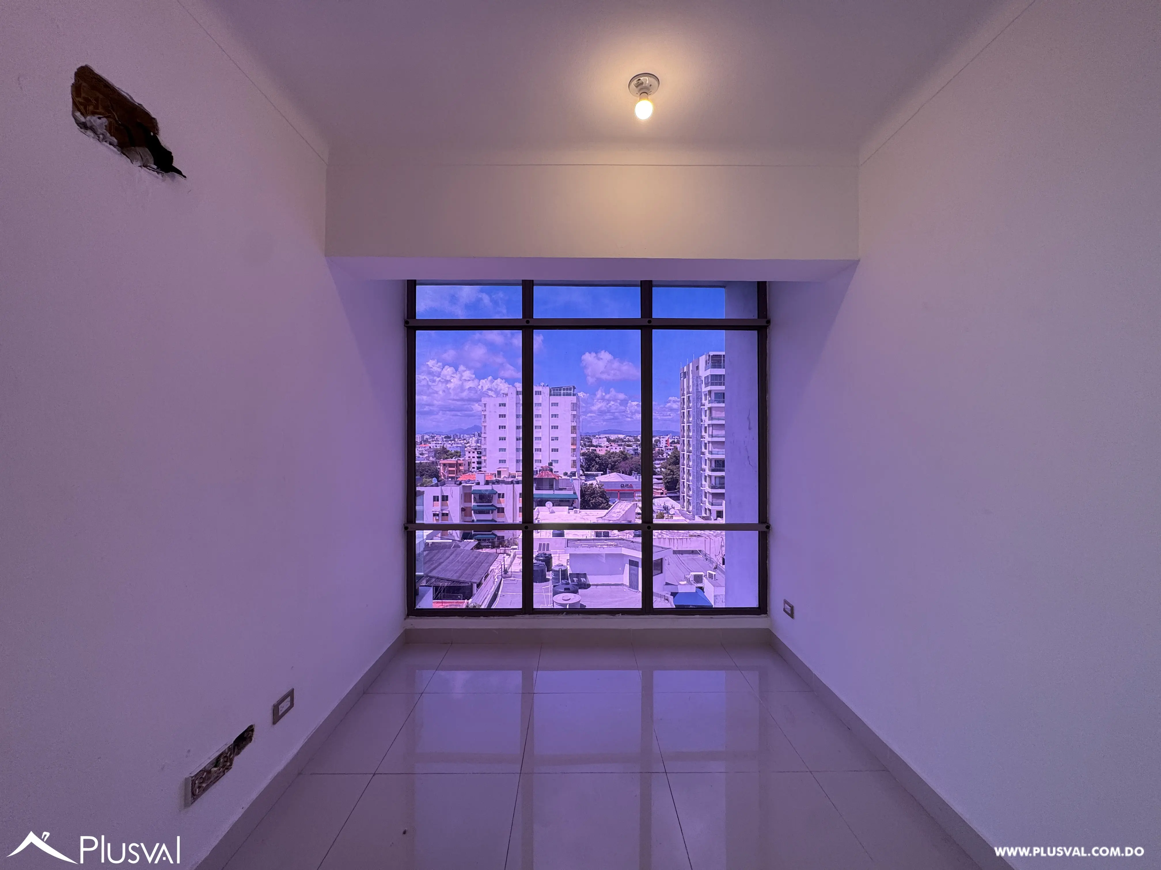 Apartamento en alquiler en torre moderna con vista a la ciudad | 3 habitaciones 530631