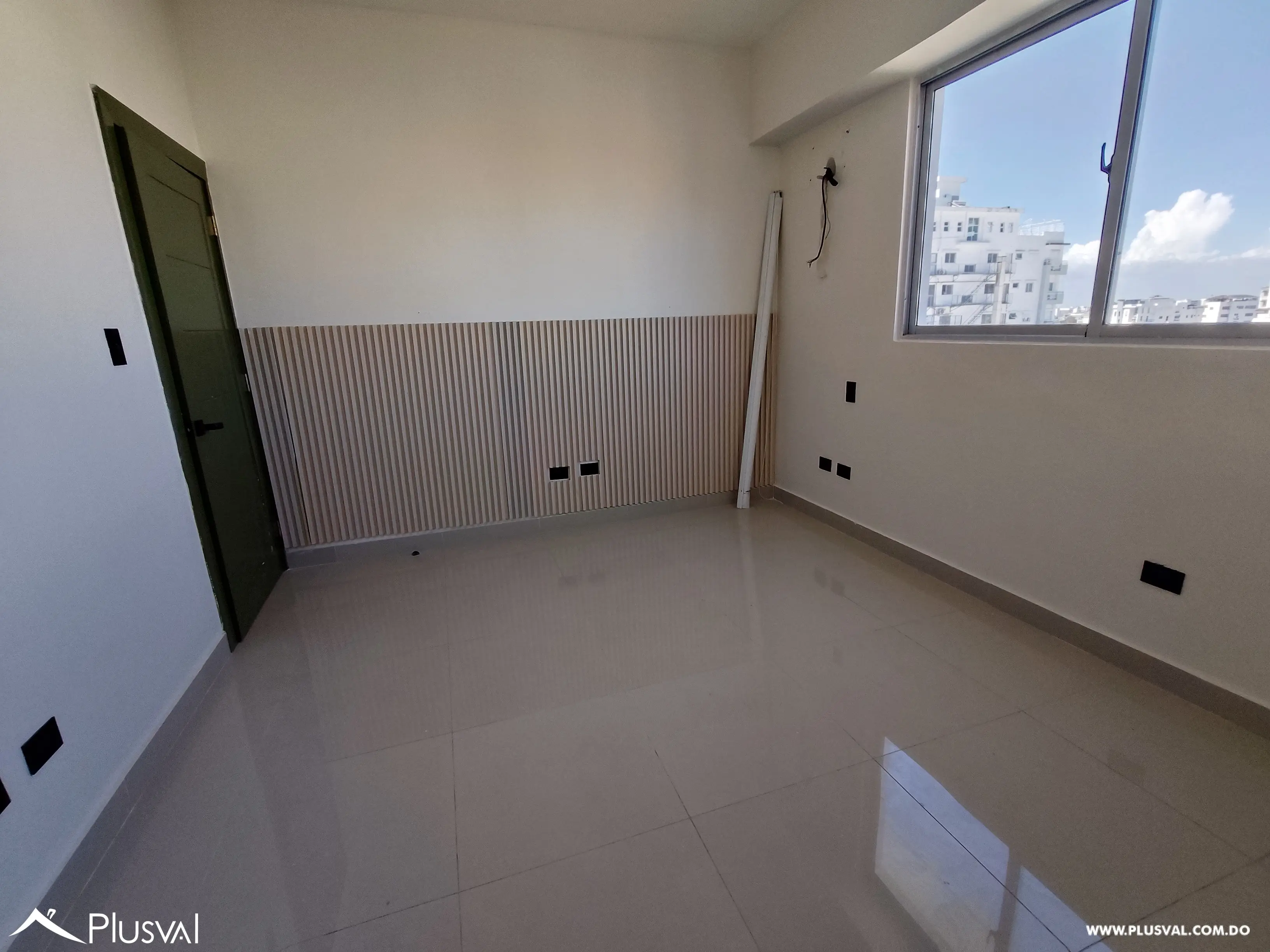 Apartamento de 2 habitaciones en Venta en Naco  con 1 Terraza de 70 metros. 521252