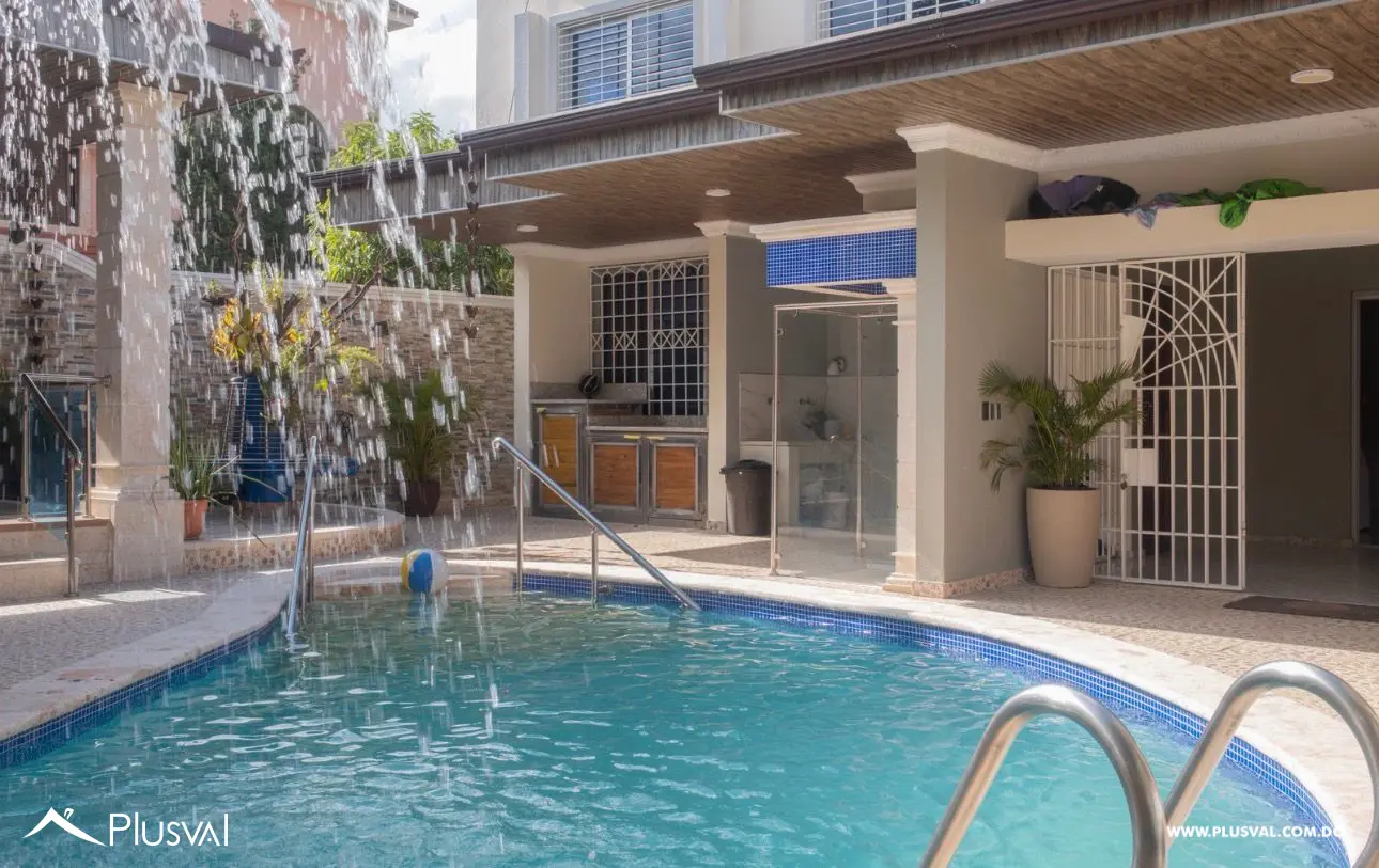 Amplia Casa Familiar en La Vega con 4 Habitaciones y Piscina 516662