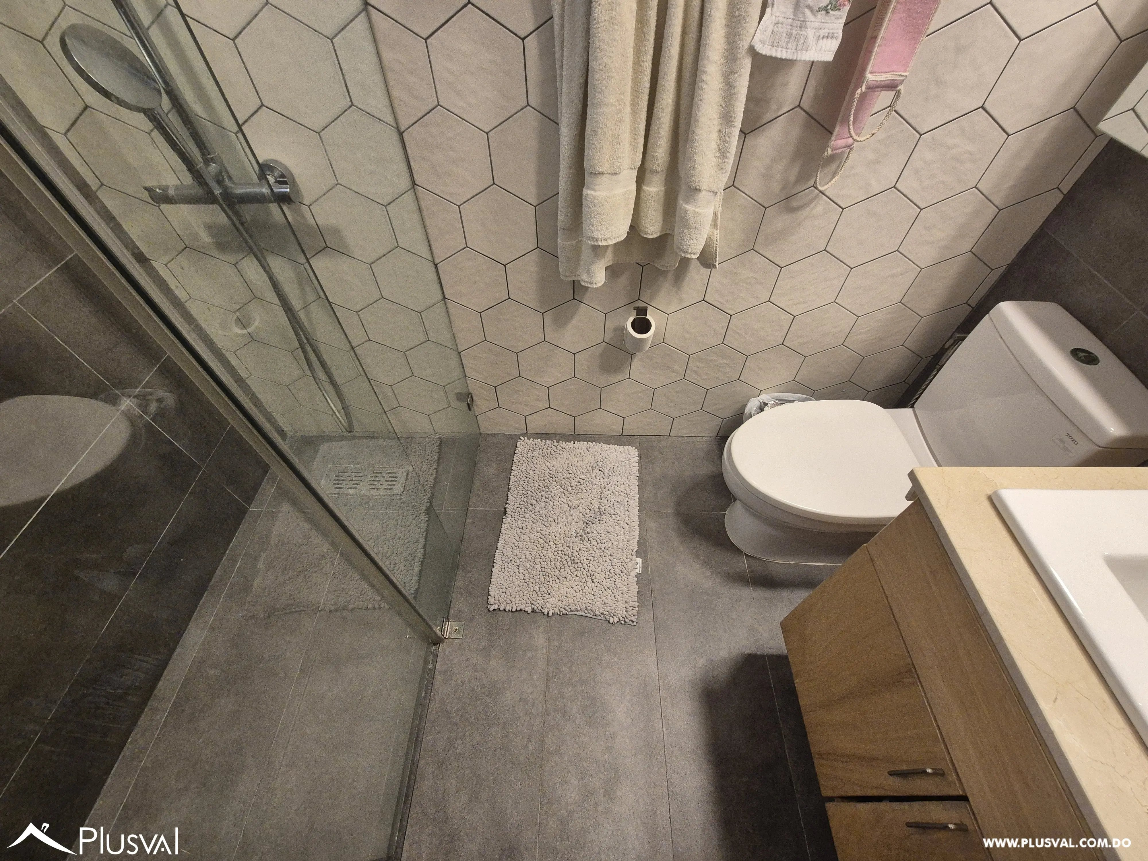 Apartamento uno por piso en venta en Serralles en piso alto 456290