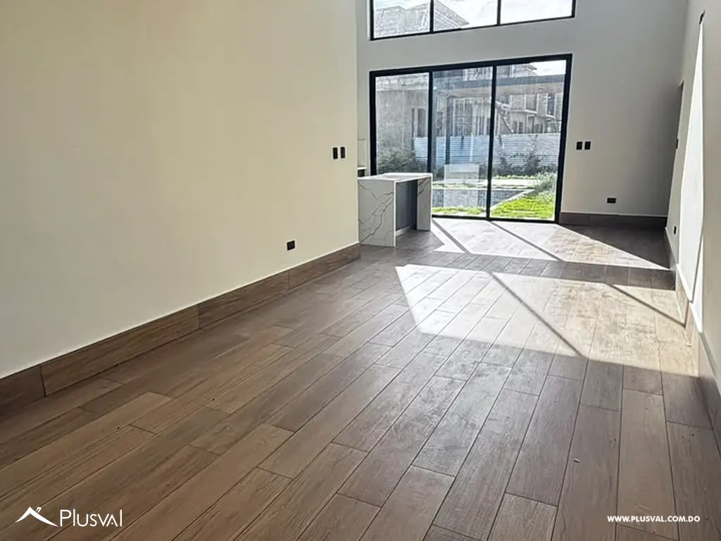 Propiedad en Venta de 3 Habitaciones en Calle Guayacán, Vista Cana 535833