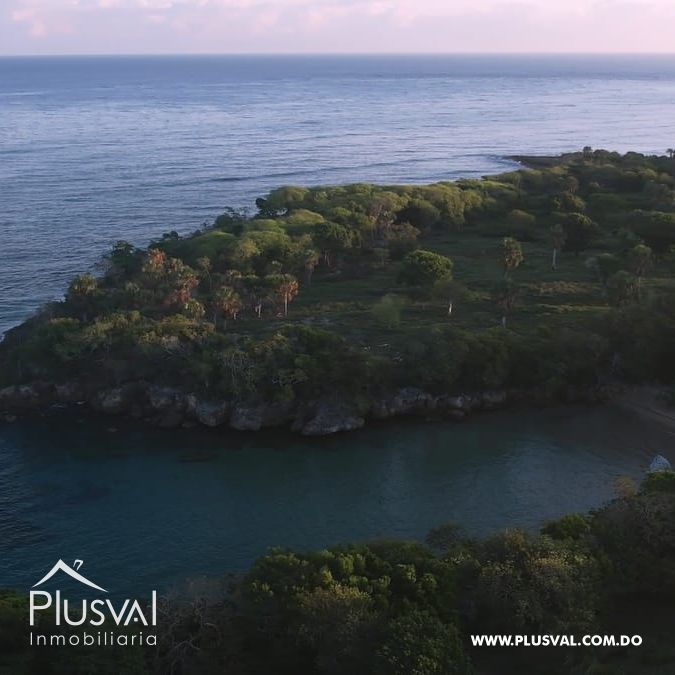 Impresiónante solar con frente de playa en Puerto Plata 323730