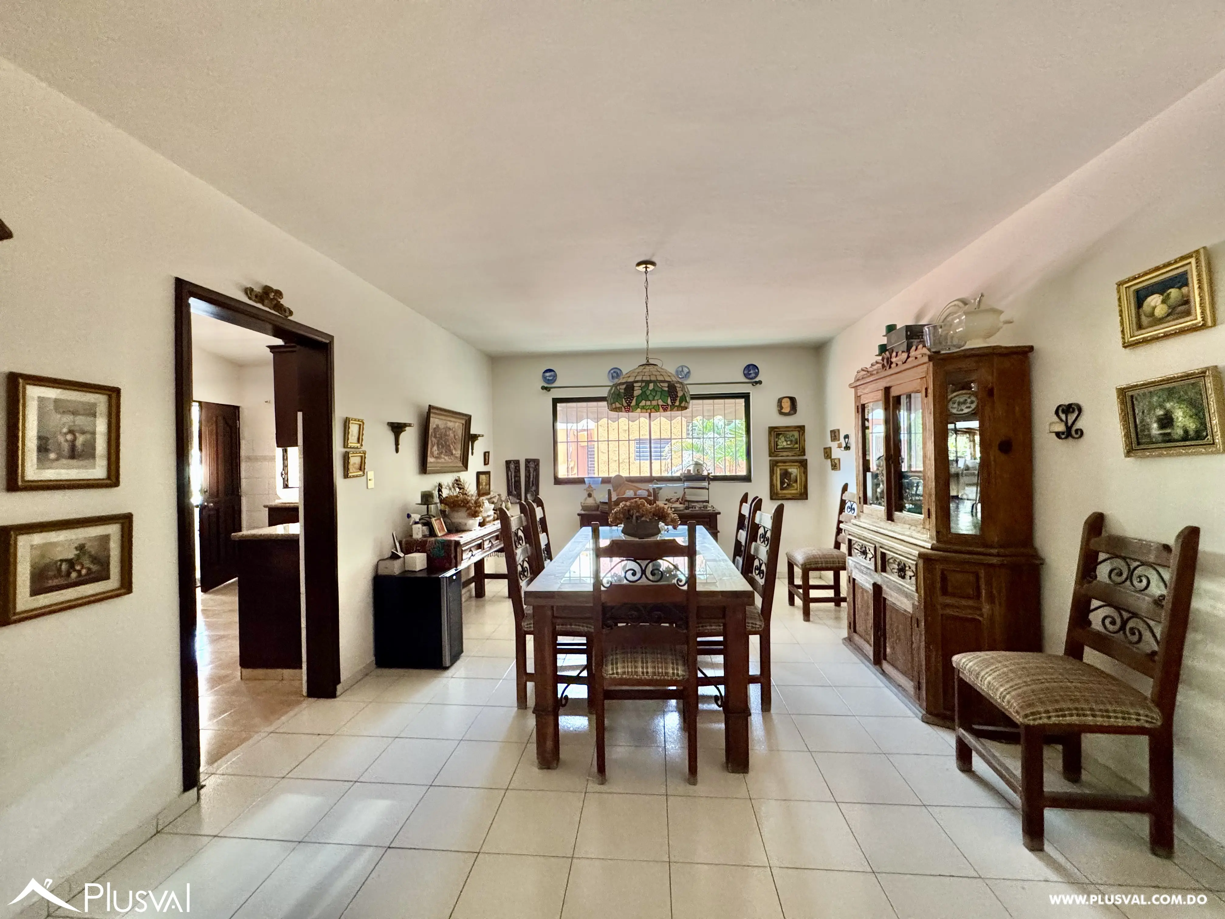 Vendo Maravillosa Casa de 2 Niveles en Los Cacicazgos 519173