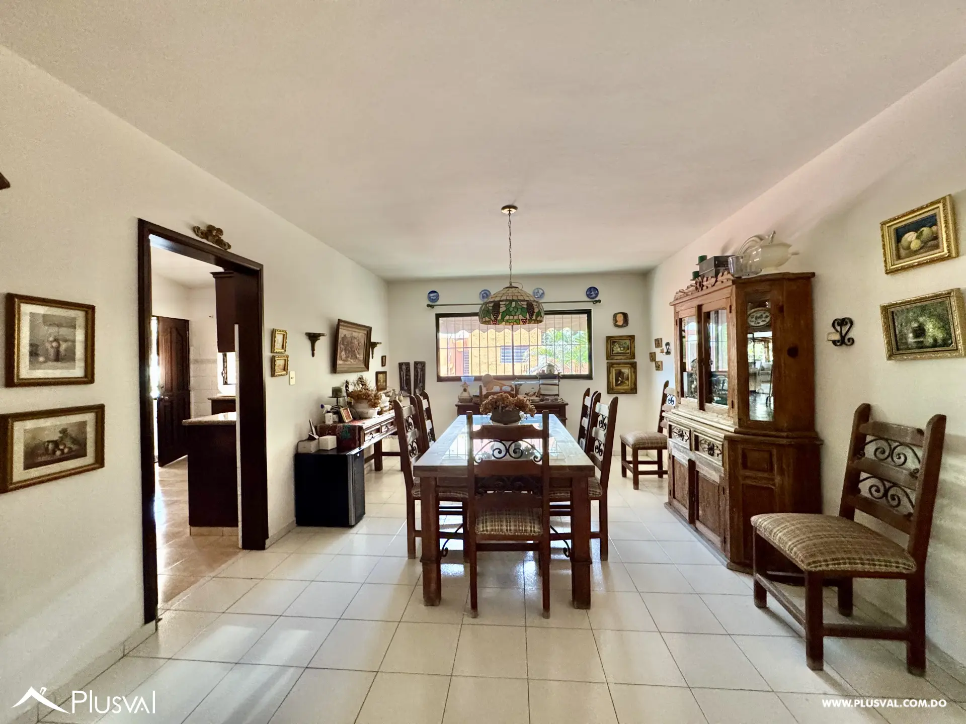 Vendo Maravillosa Casa de 2 Niveles en Los Cacicazgos 519173