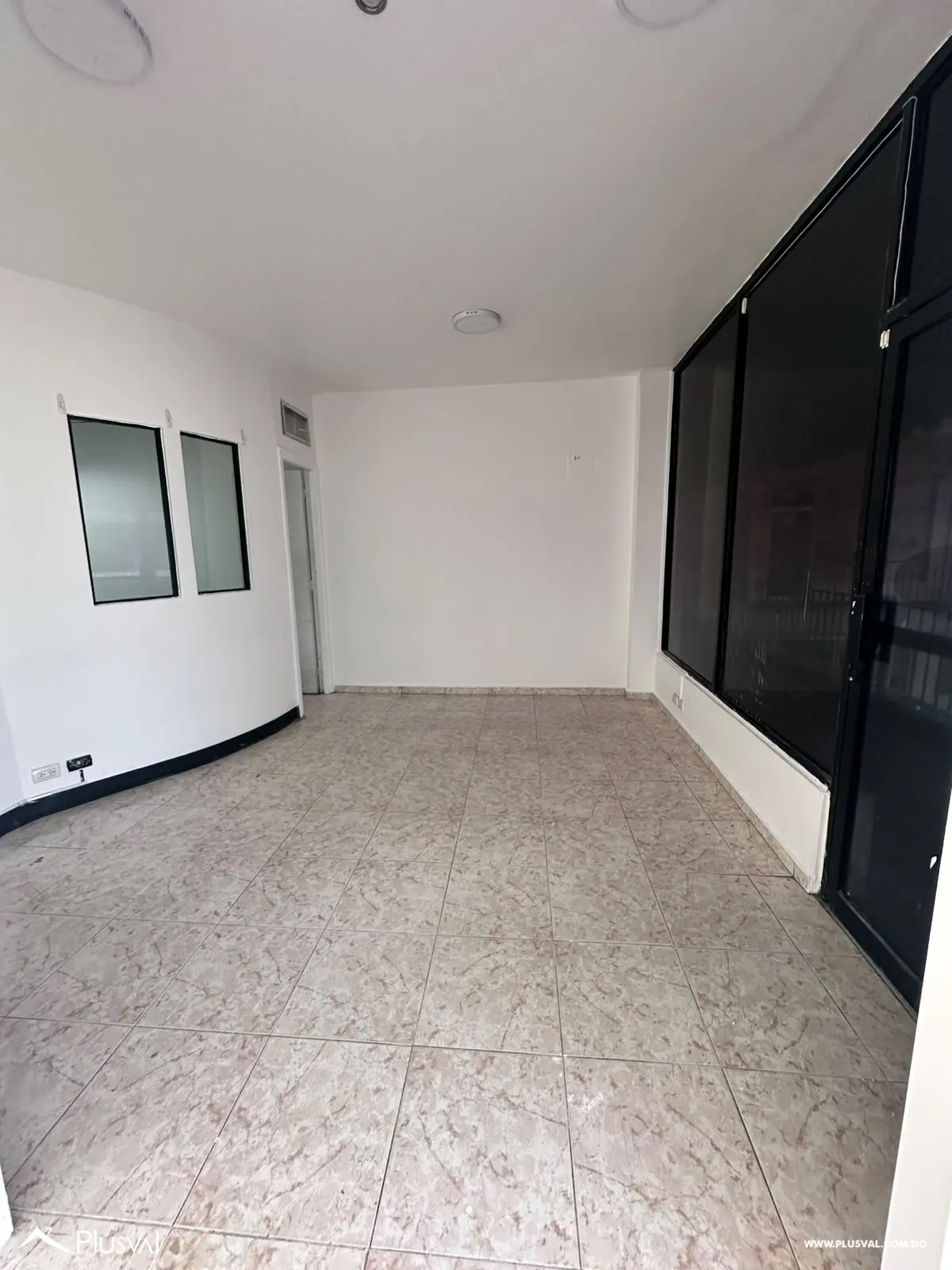 Local comercial en alquiler Los Prados sobre la Kennedy 525505