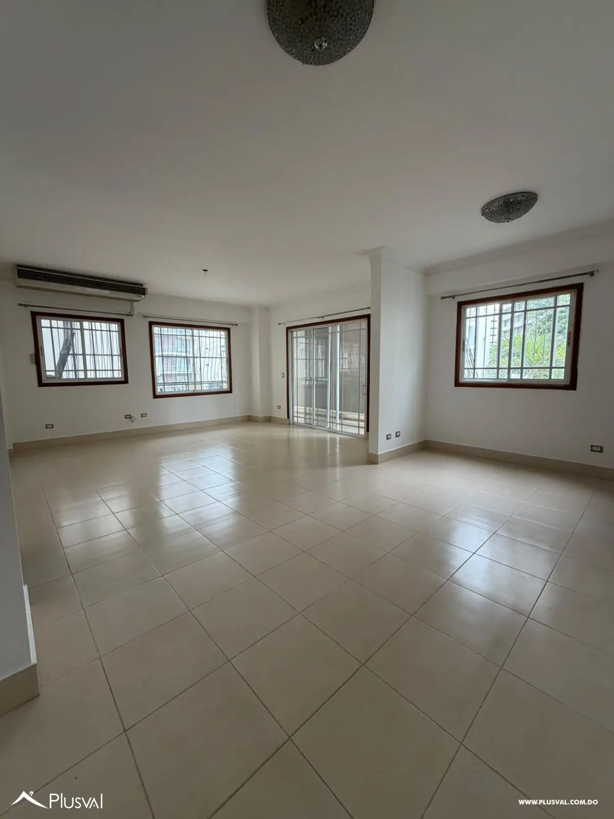 Apartamento en Venta en Exclusiva Torre en La Trinitaria 509055