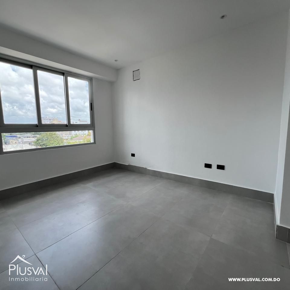 Apartamento de 2 habitaciones con Terraza En Renacimiento 431452