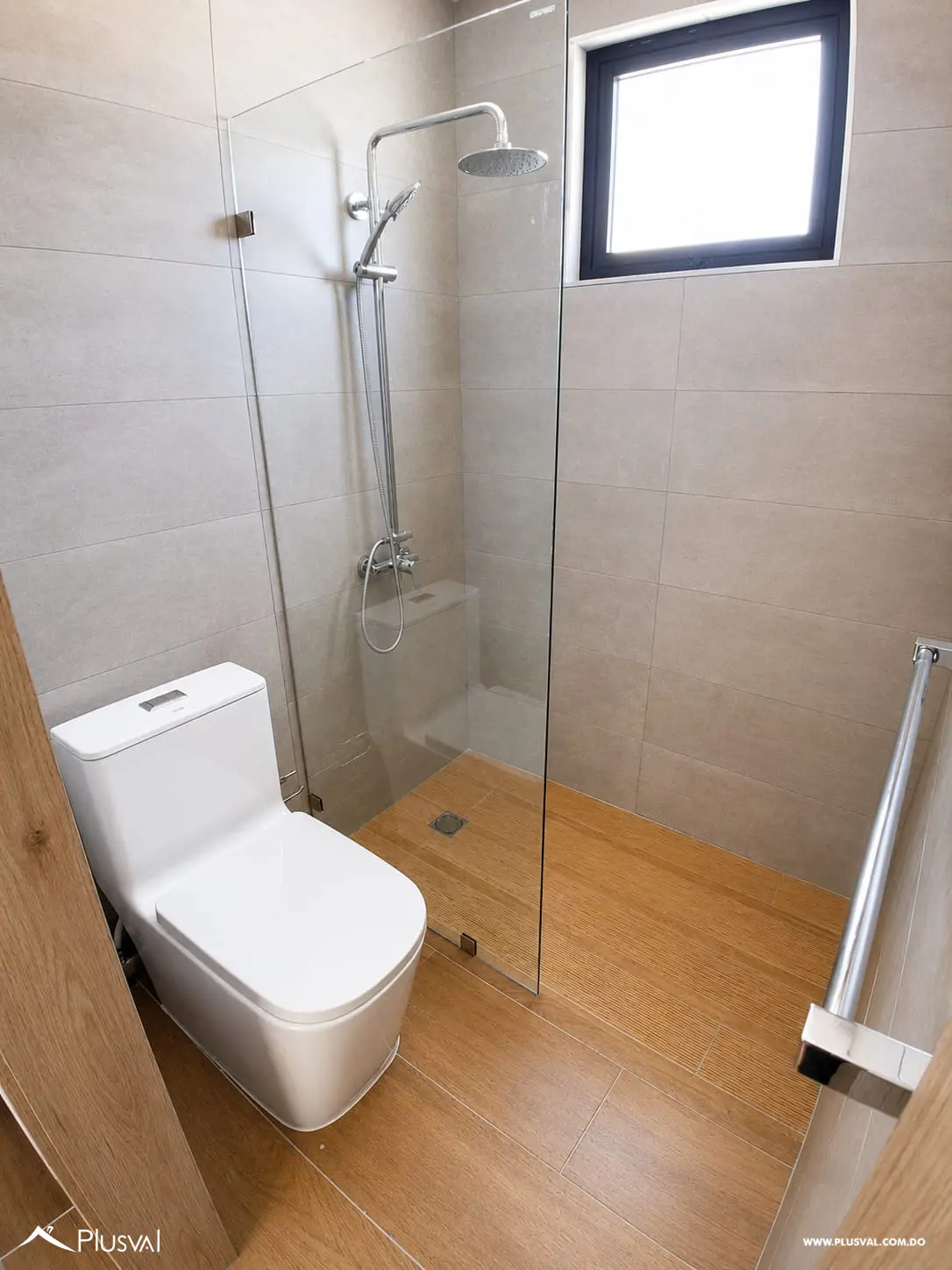 Moderno y amplio apartamento en alquiler con linea blanca 518821