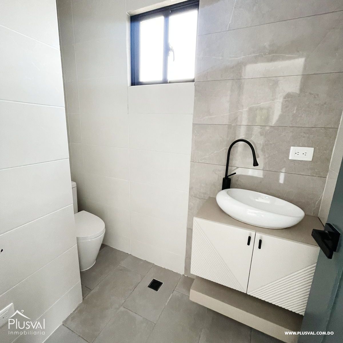 Penthouse Moderno con Terraza y Espacios Únicos en Los Álamos 405135