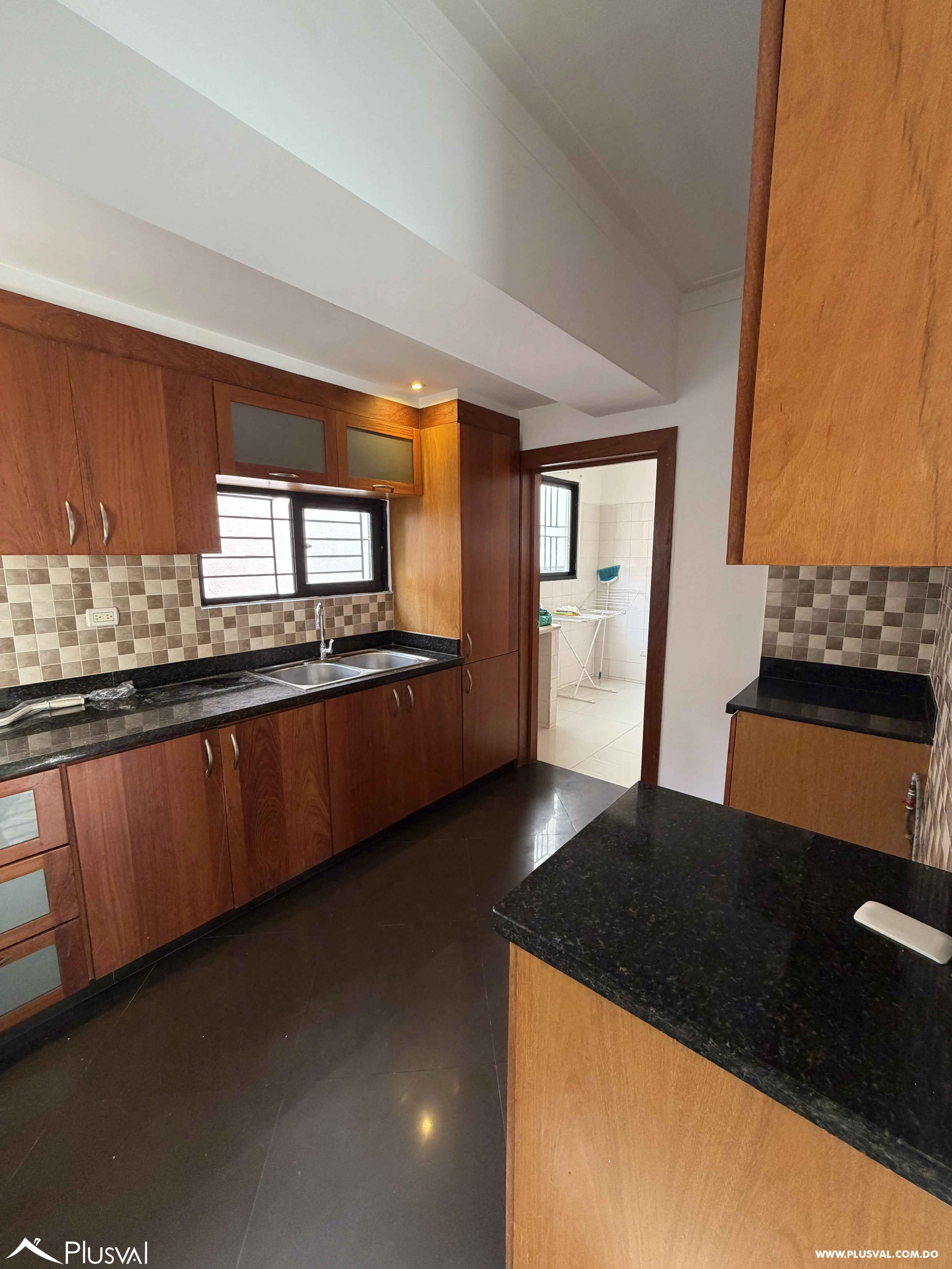 Apartamento en venta en Bella Vista – 3 habitaciones y 2 parqueos 477054