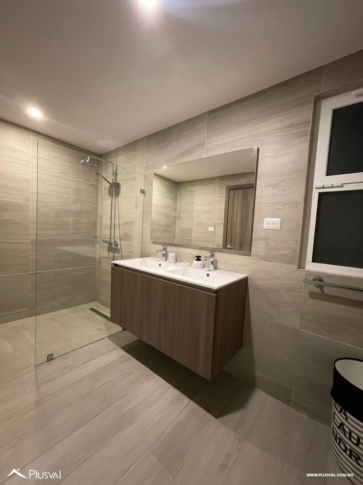 Amplio apartamento en Coral Bay 483997