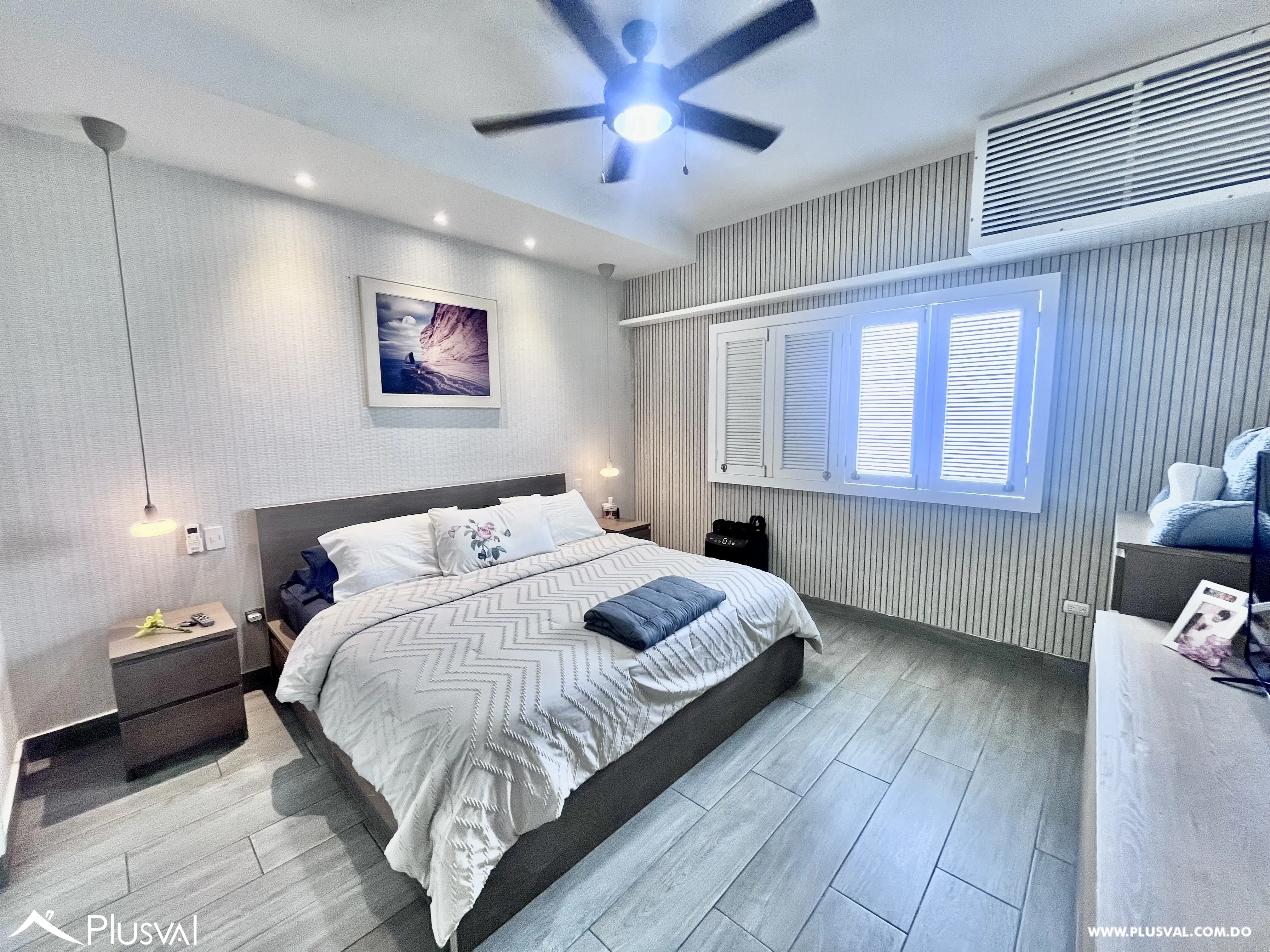 Penthouse en venta en Evaristo Morales 518952