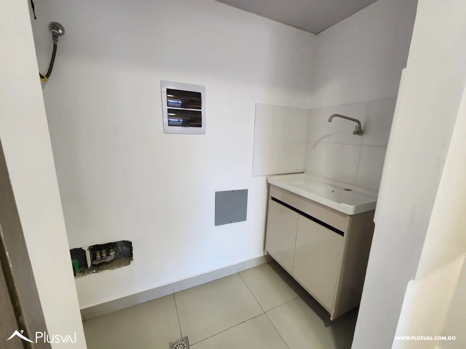 Apartamento en alquiler en Evaristo Morales 495639