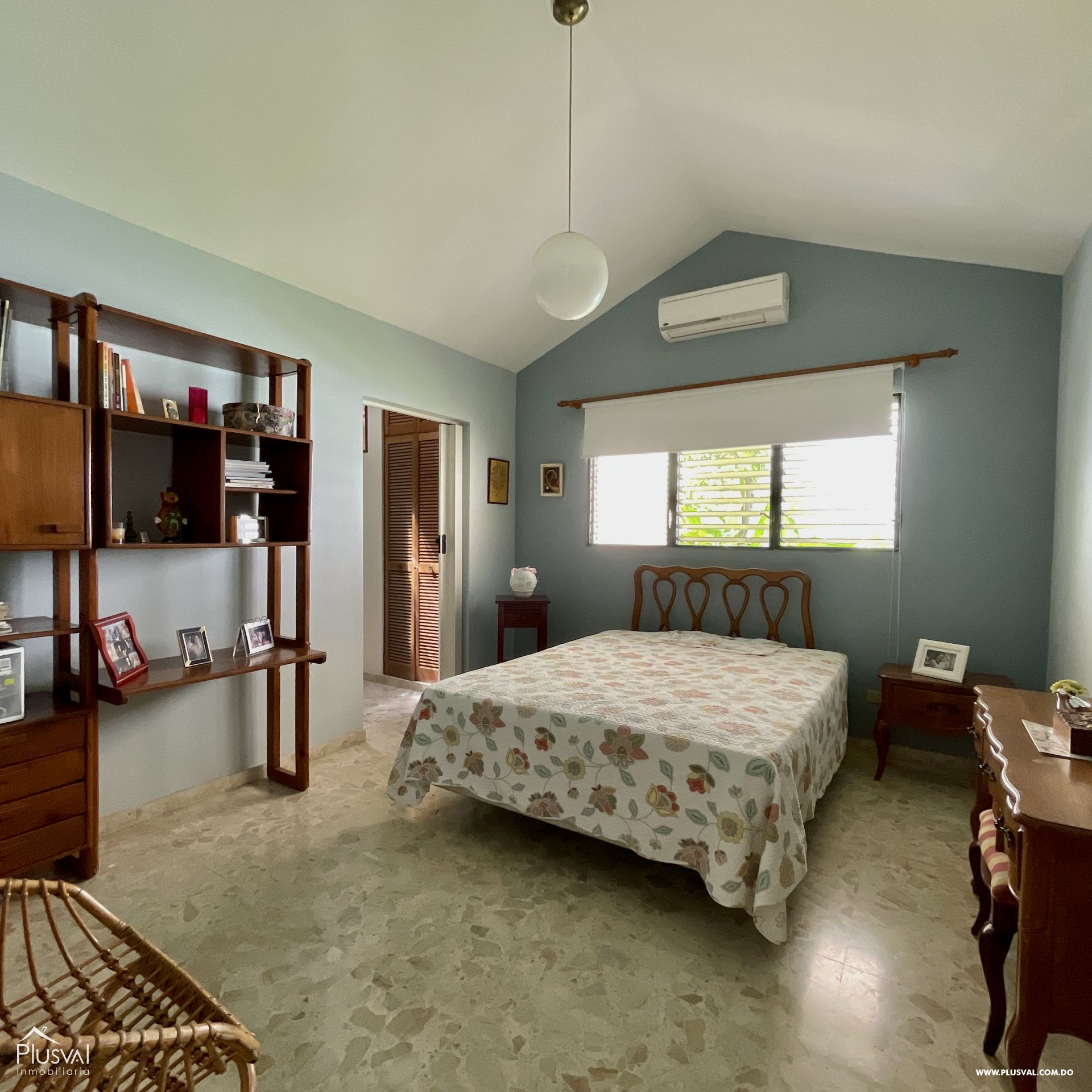 Casa en Venta en Los Ríos, Grandes Espacios, patio y Jardín 215374