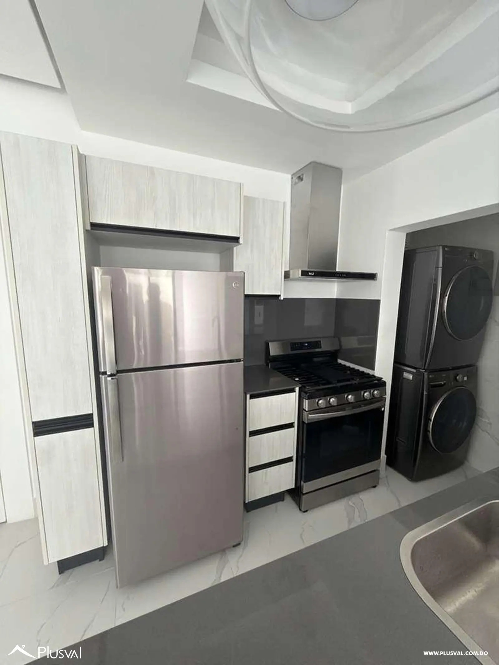Apartamento en alquiler en Evaristo Morales 520229