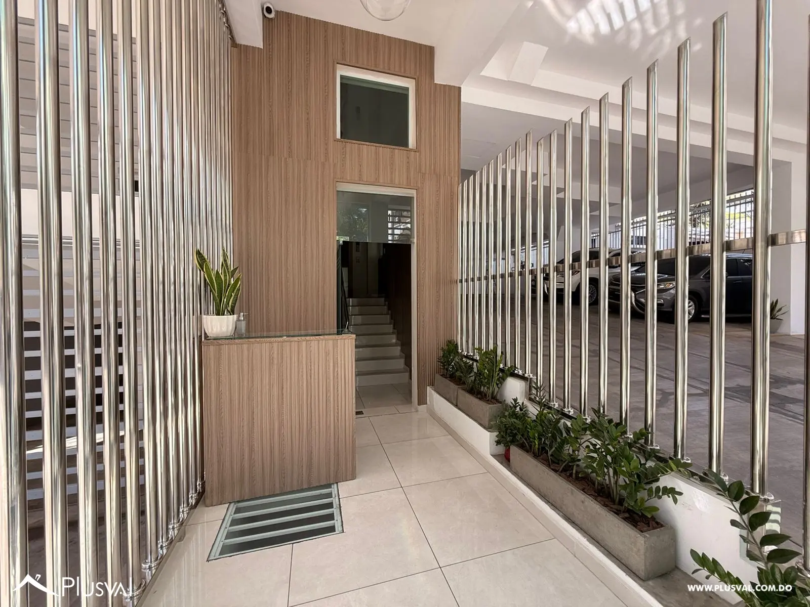 Hermoso apartamento en alquiler en el Vergel 480500