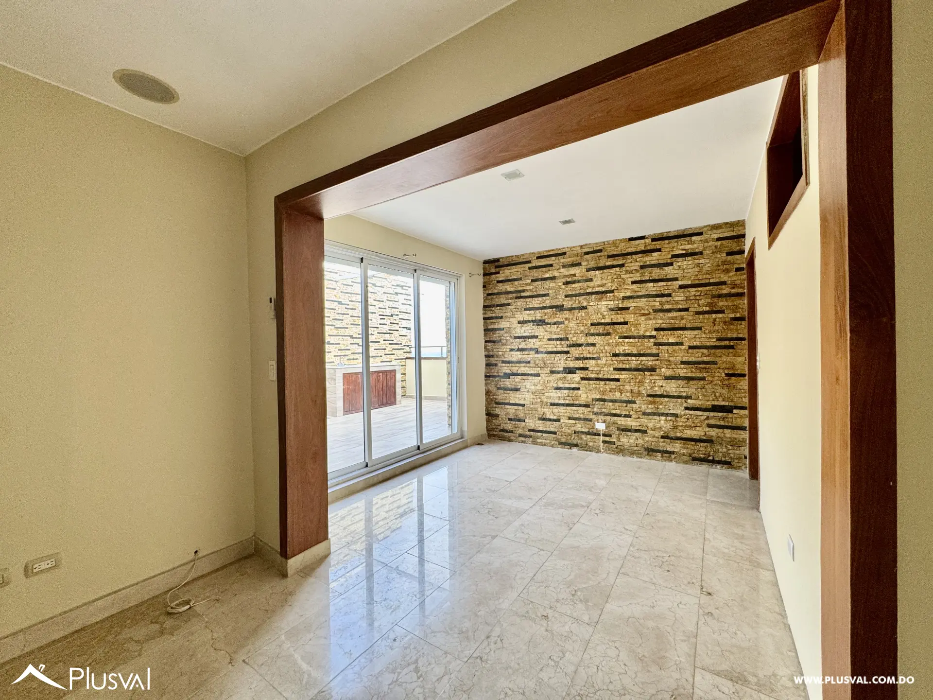 Vendo Amplio y Maravilloso Apartamento PH,  en una de las Zonas mas Exclusivas de La Esperilla 490660