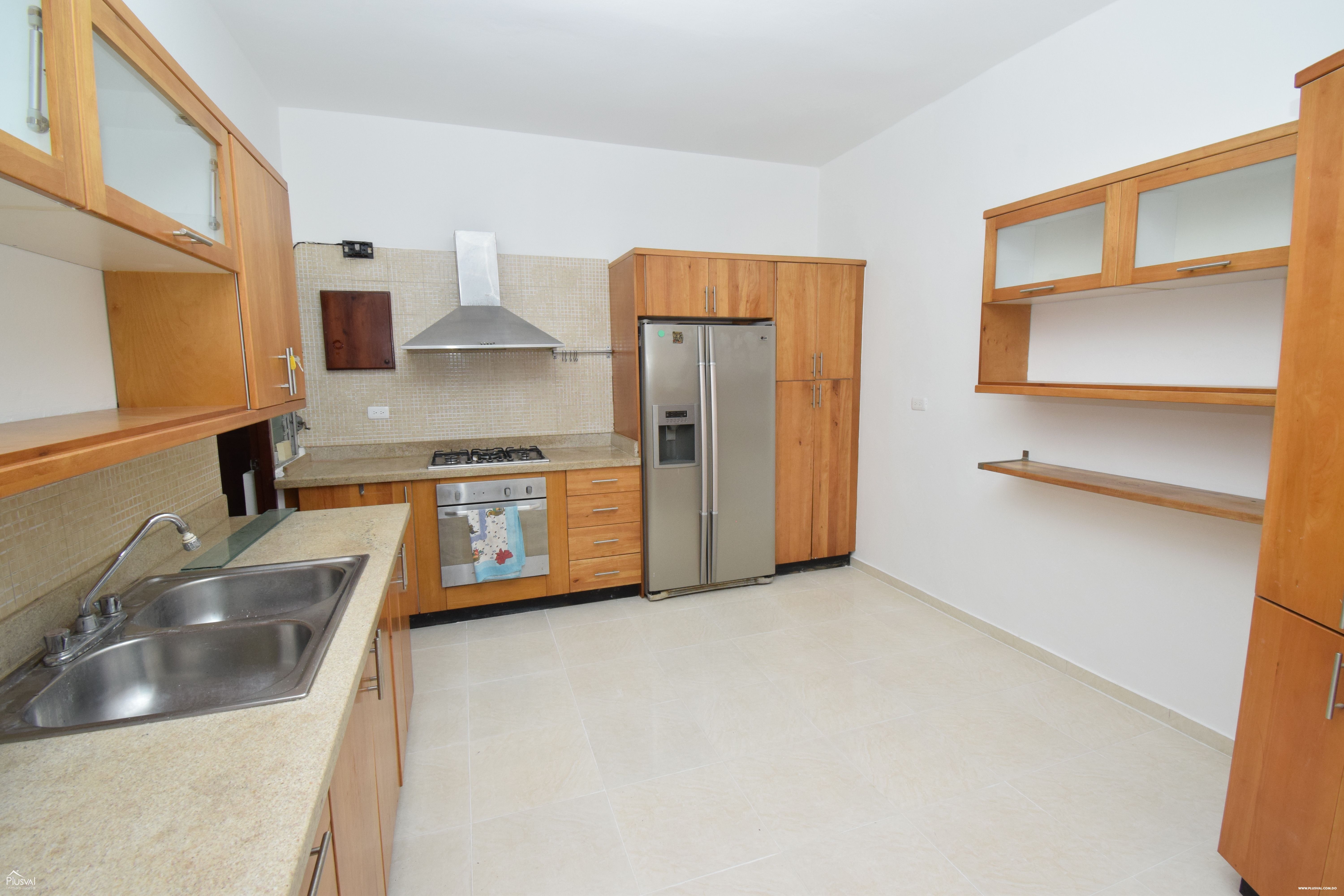 Apartamento de estilo clasico, en alquiler vacio en Condominio Bella Vista 292902