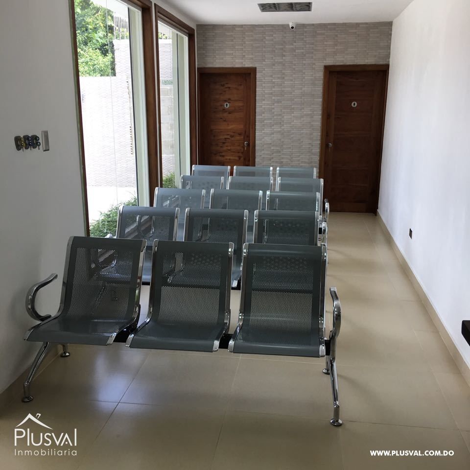 Edificio de 2 niveles en Gazcue 269884
