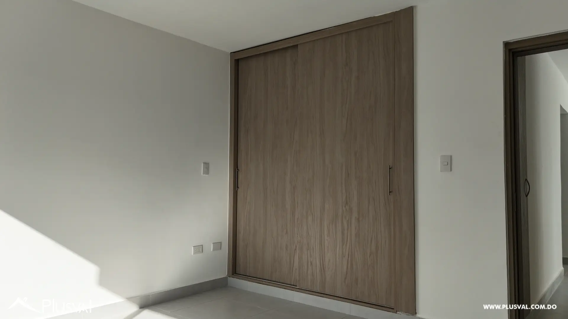 "Exclusivo apartamento con piscina: ¡Vive el lujo y la comodidad! 478474