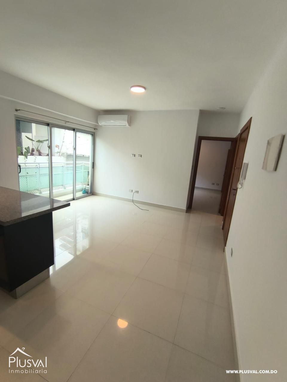 Apartamento con Linea Blanca, Piantini 364629