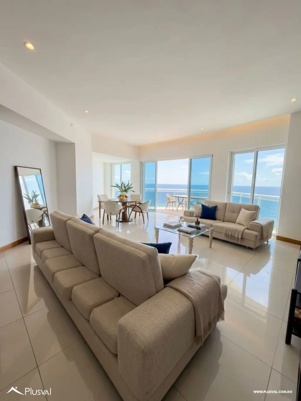 Amplio apartamento en alquiler amueblado frente al mar. 535313