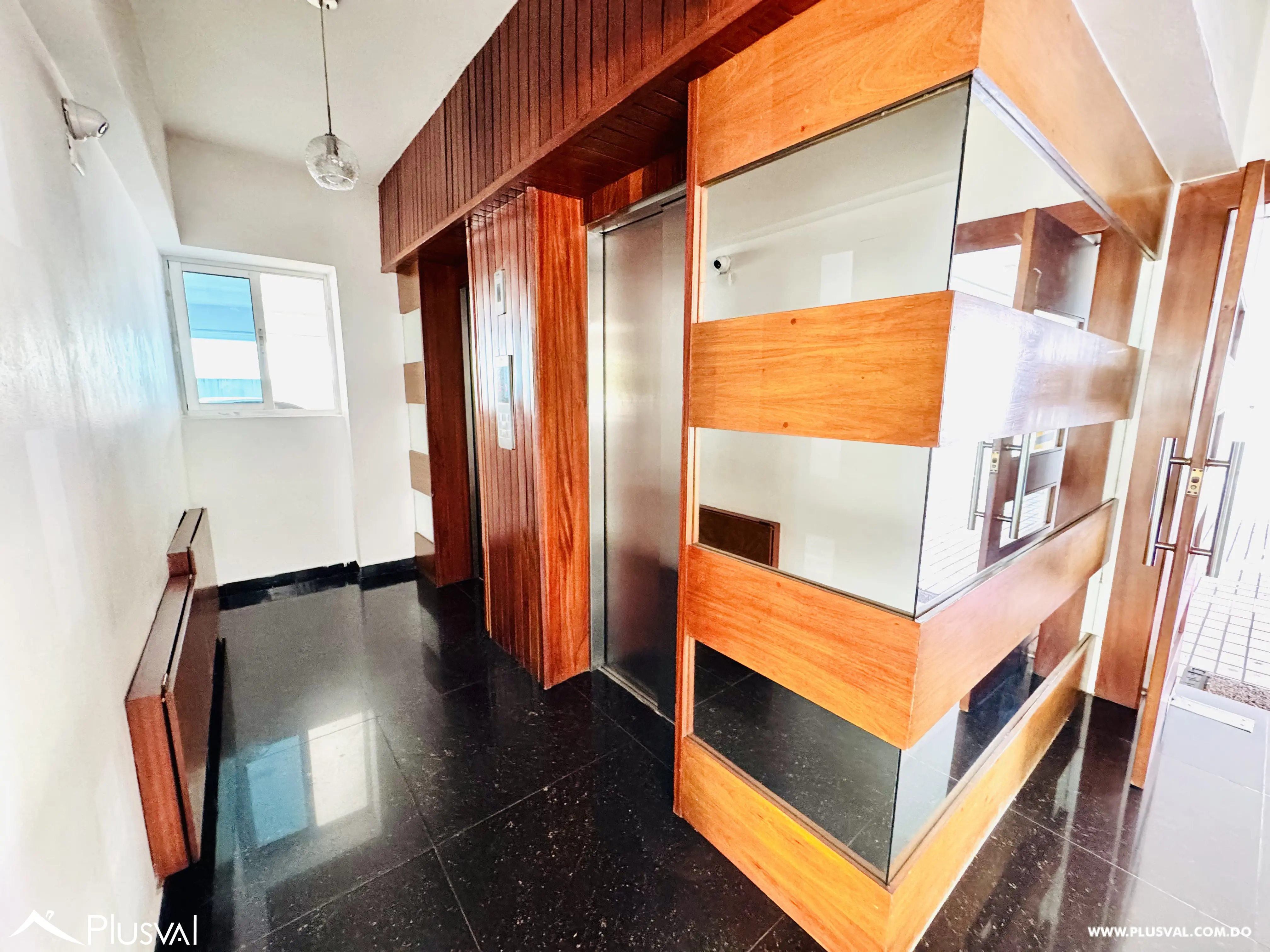 Cómodo apartamento tipo estudio para inversión estratégicamente ubicado. 470449