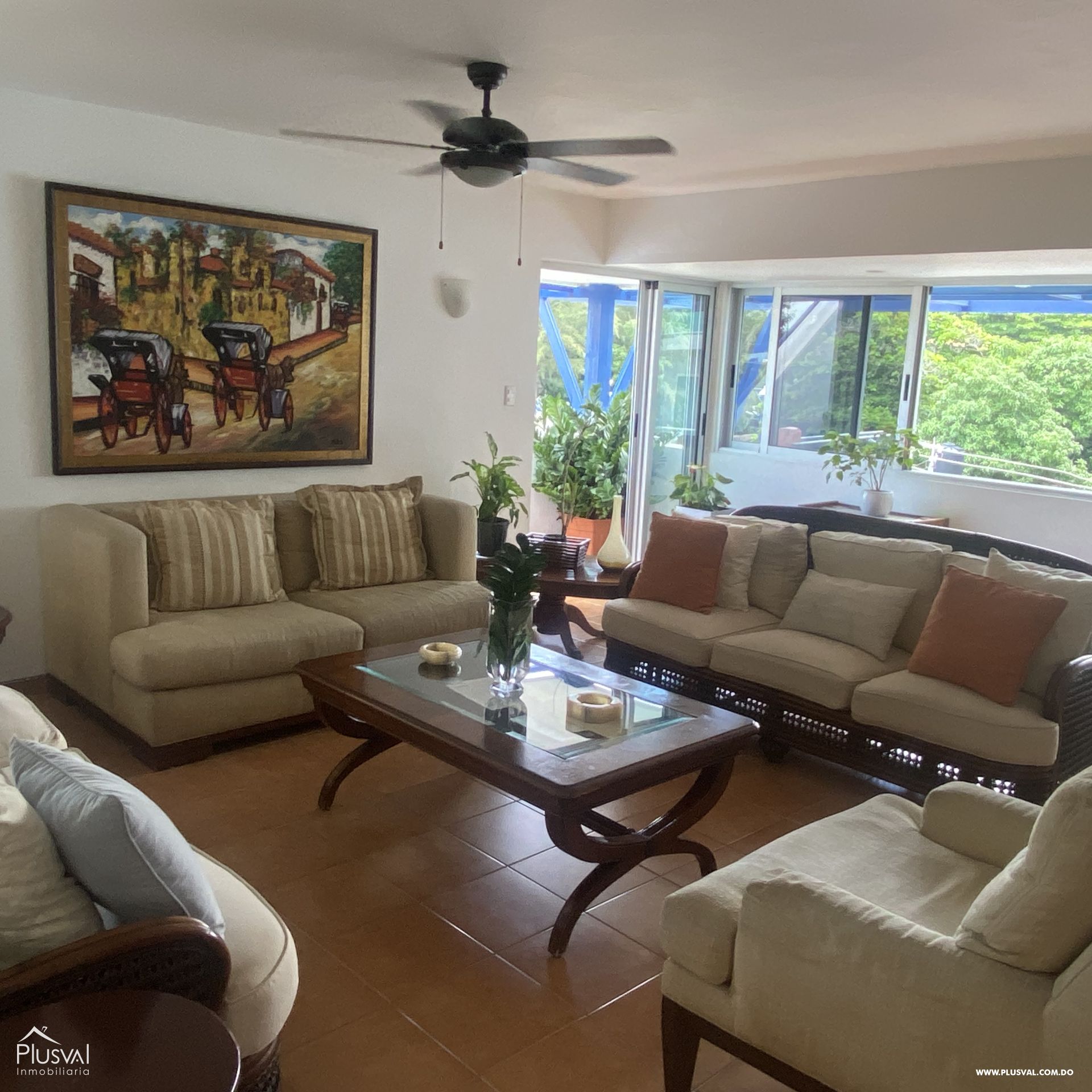 Amplio y fresco Apto clásico con Terraza Privada 366206